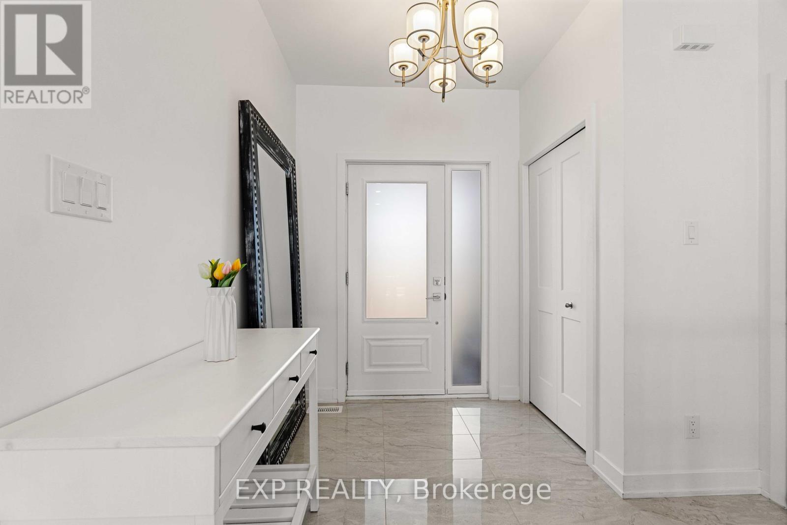 394 Dore Street, Casselman, Ontario  K0A 1M0 - Photo 3 - X12406003