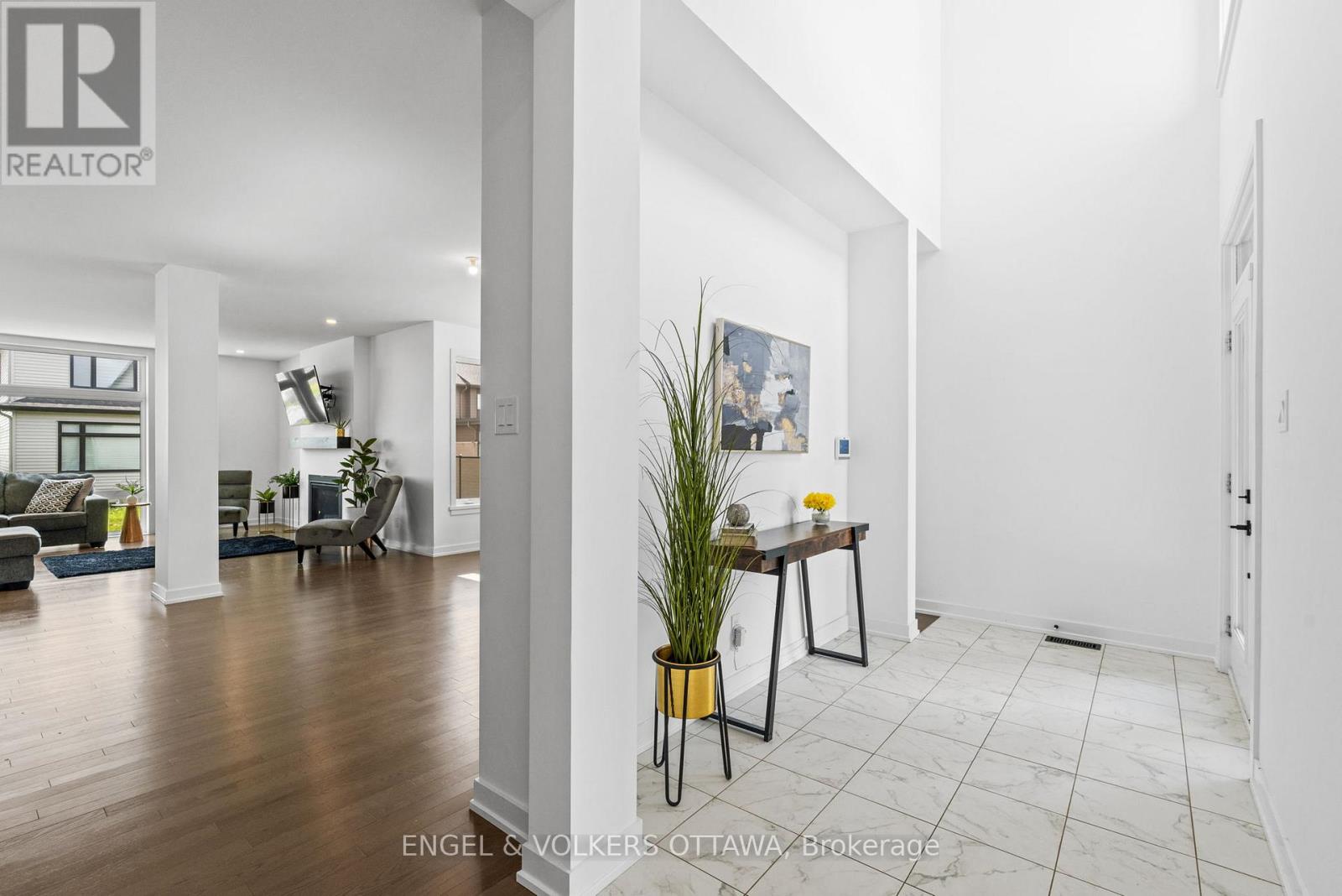 117 Orchestra Way, Ottawa, Ontario  K4M 0R5 - Photo 4 - X12406069
