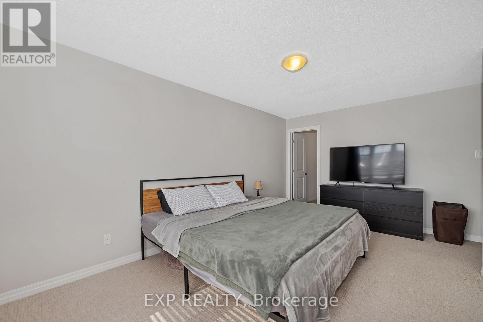 503 Knotridge Street N, Ottawa, Ontario  K1W 0A8 - Photo 18 - X12406102