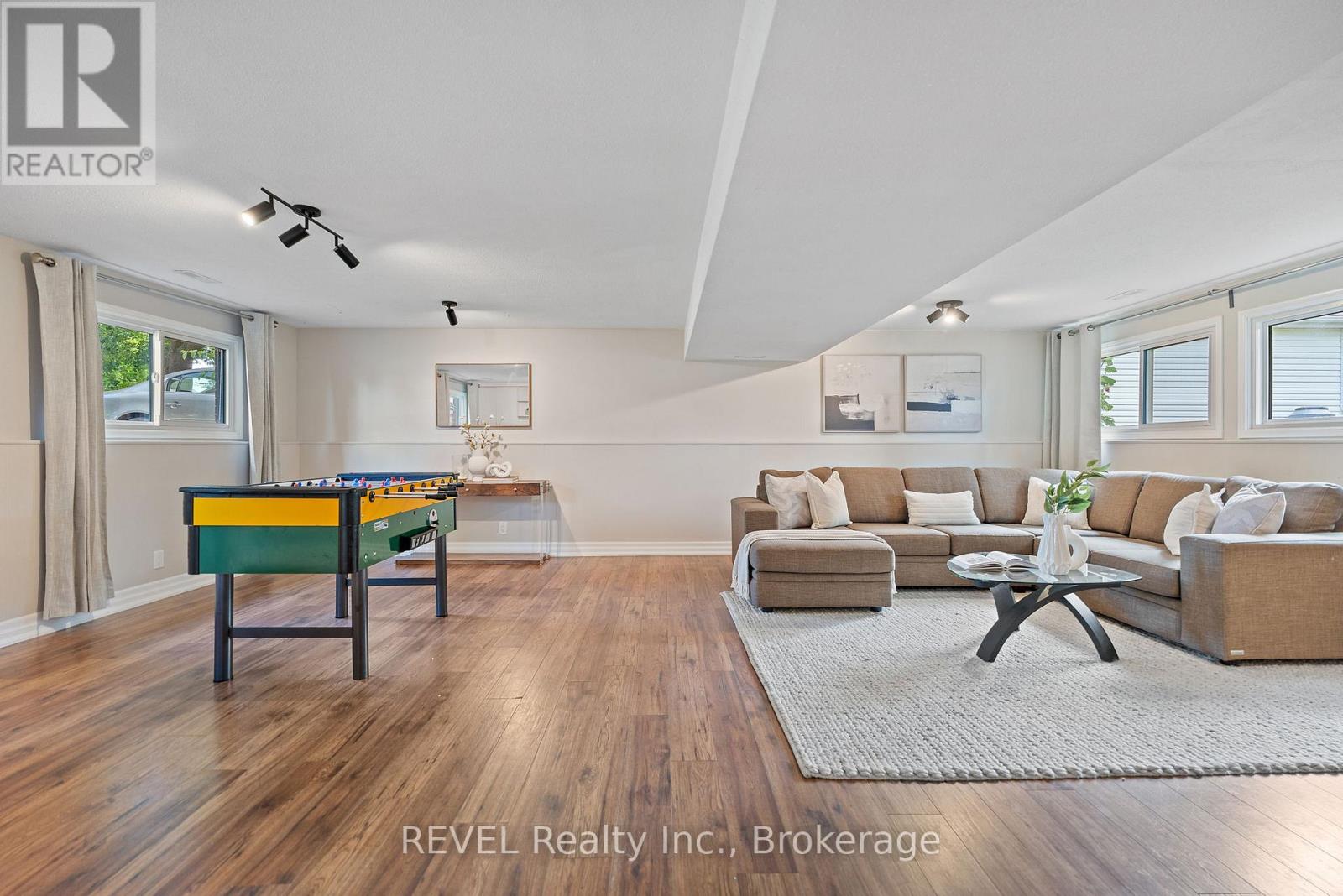 733 Line 1 Road, Niagara-On-The-Lake, Ontario  L0S 1T0 - Photo 26 - X12405968