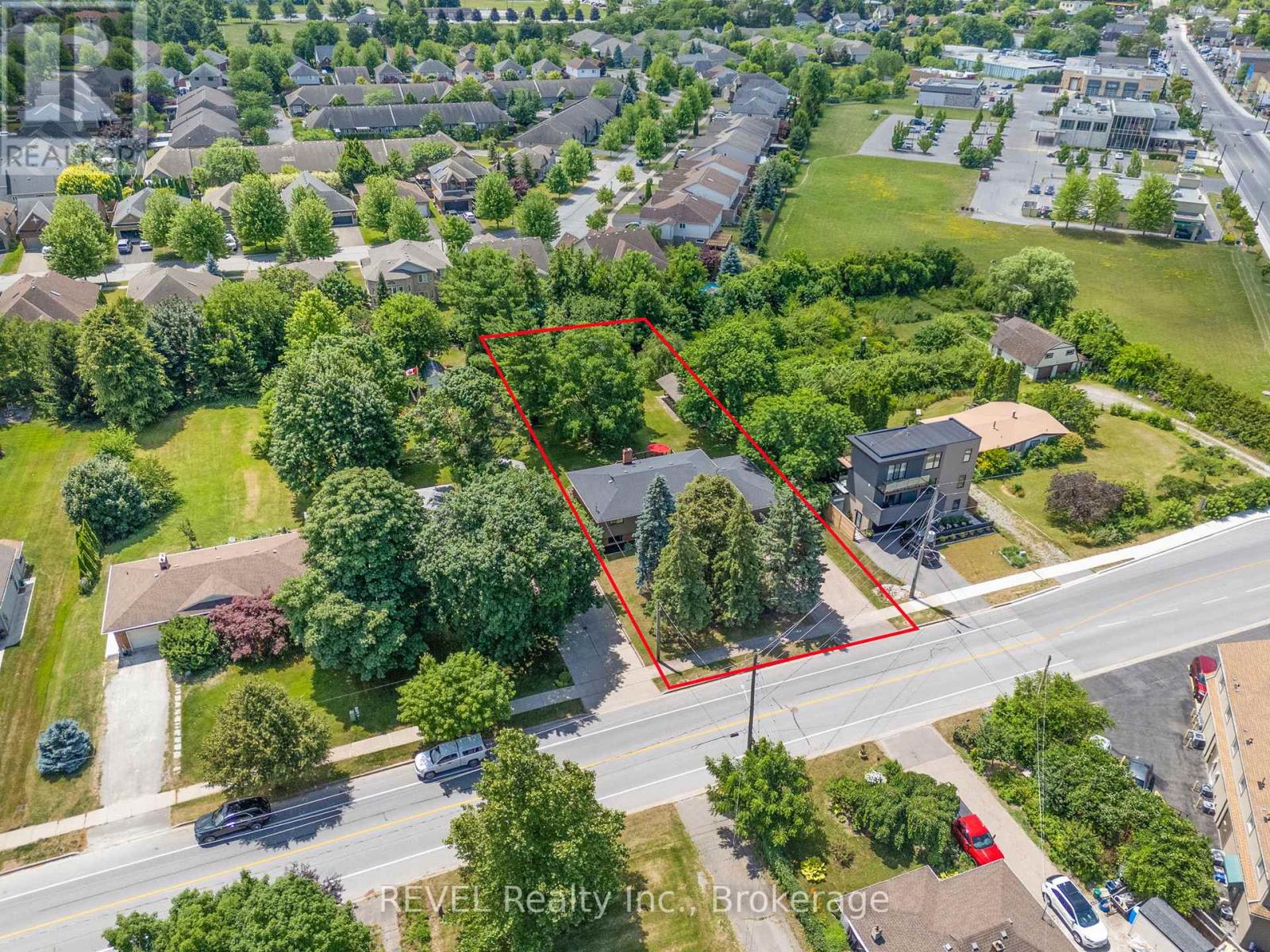 733 Line 1 Road, Niagara-On-The-Lake, Ontario  L0S 1T0 - Photo 47 - X12405968
