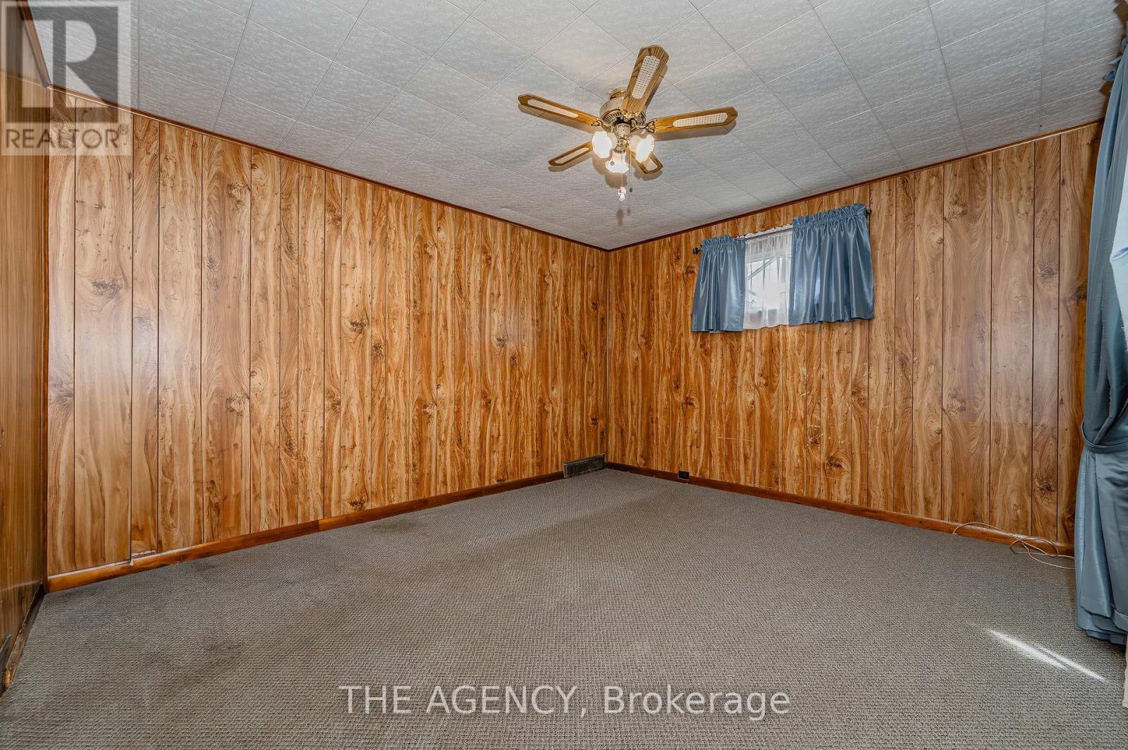 217 Mitchell Street, Port Colborne, Ontario  L3K 1Y4 - Photo 6 - X12405984