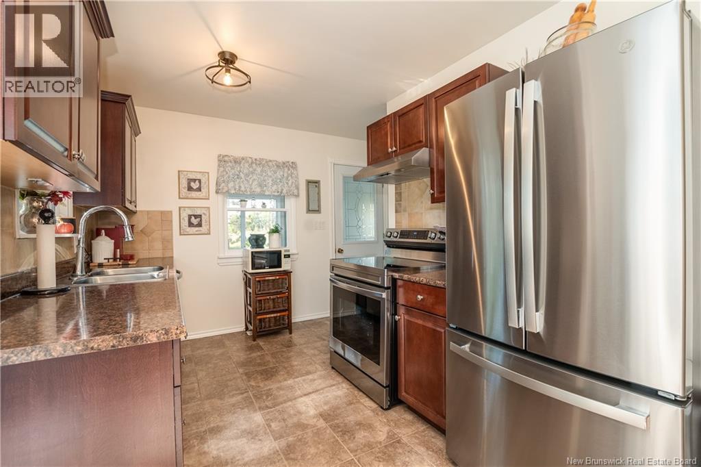 84 Old Post Road, Petitcodiac, New Brunswick  E4Z 4N9 - Photo 8 - NB126592