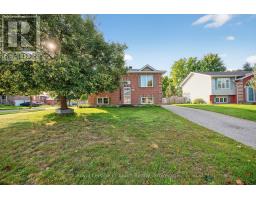 640 Wayne Crescent, Midland, Ca