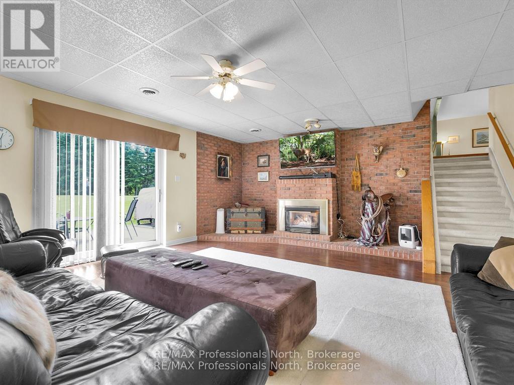 1287 Golden Beach Road, Bracebridge, Ontario  P1L 1C5 - Photo 26 - X12272935