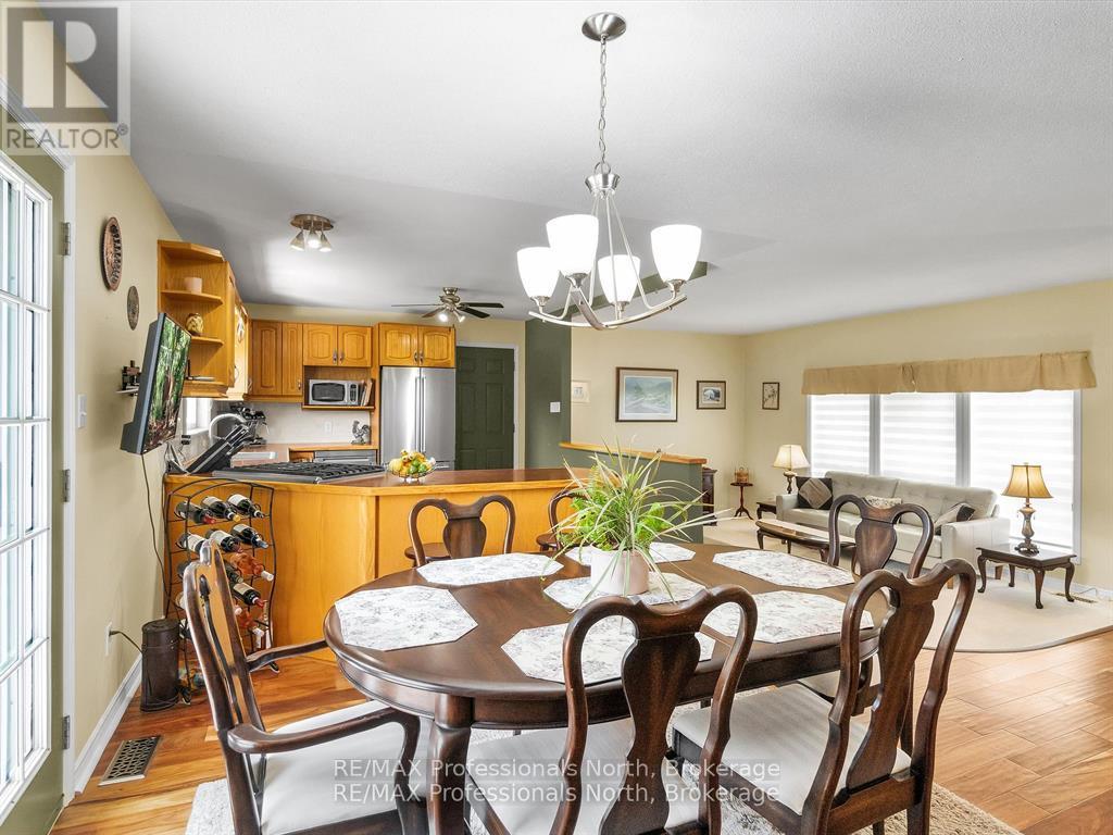 1287 Golden Beach Road, Bracebridge, Ontario  P1L 1C5 - Photo 22 - X12272935