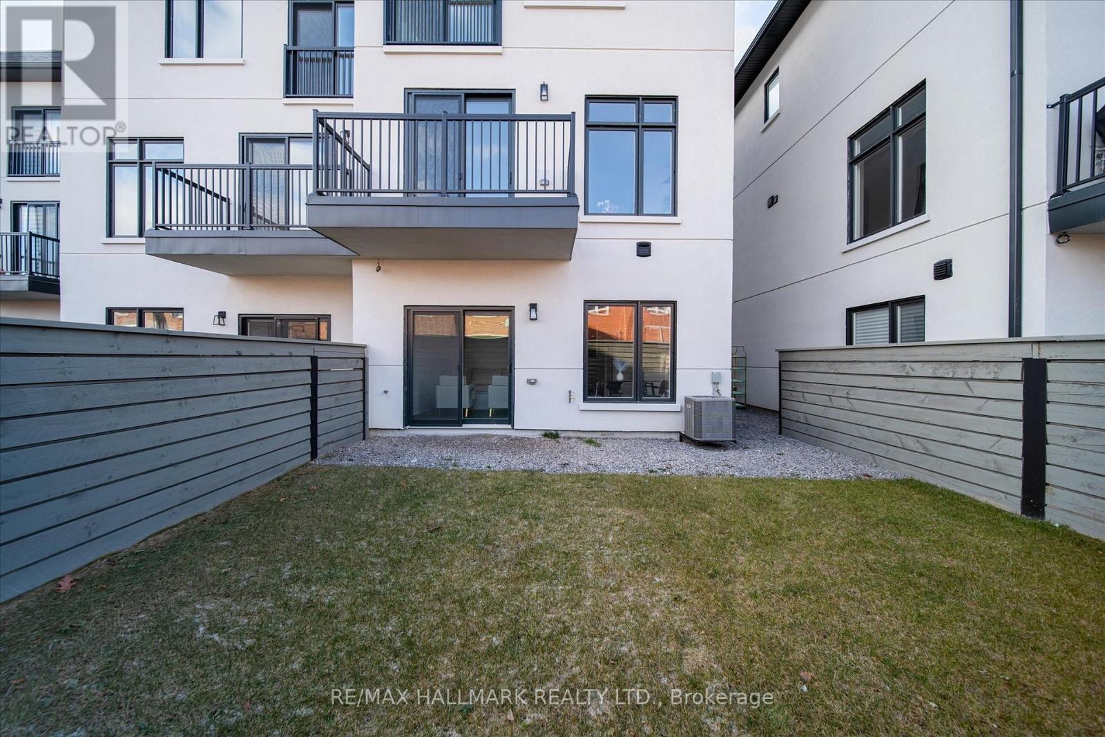 31 St.gaspar's Court, Toronto, Ontario  M9L 2J7 - Photo 43 - W12405878