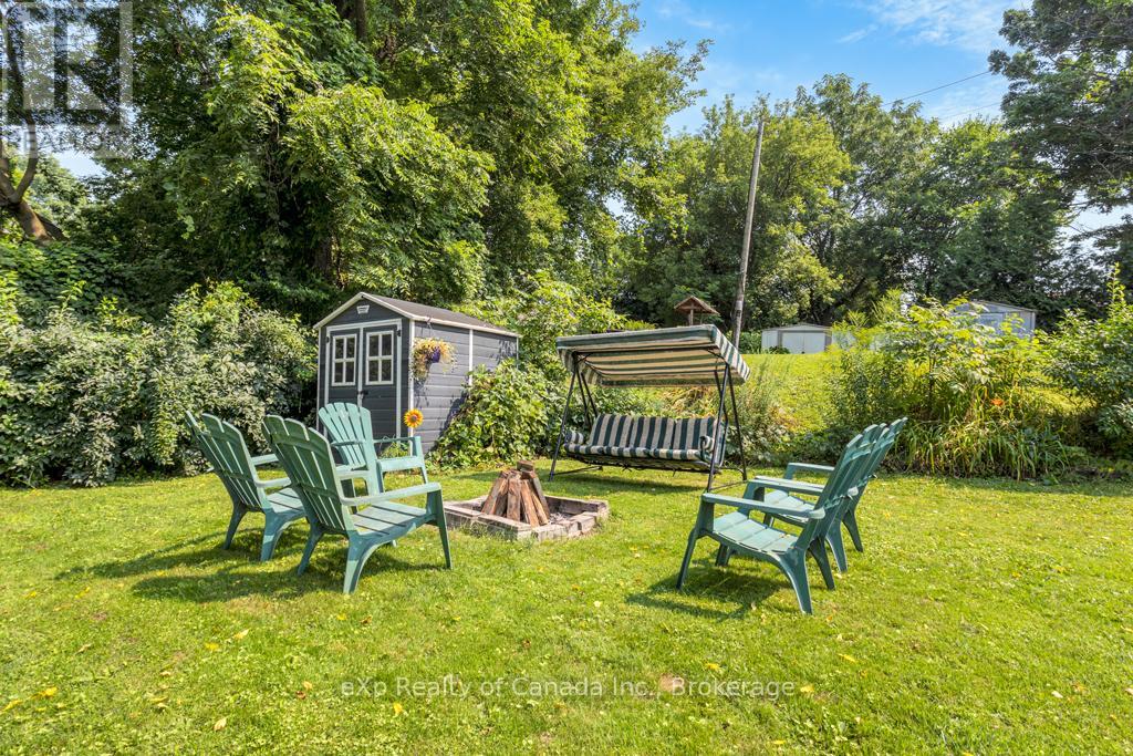 9 Oakwood Avenue, Norfolk, Ontario  N3Y 1H4 - Photo 8 - X12406098