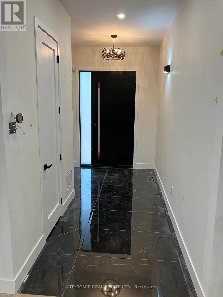 Property at 100A BRENDA CRESCENT image 2