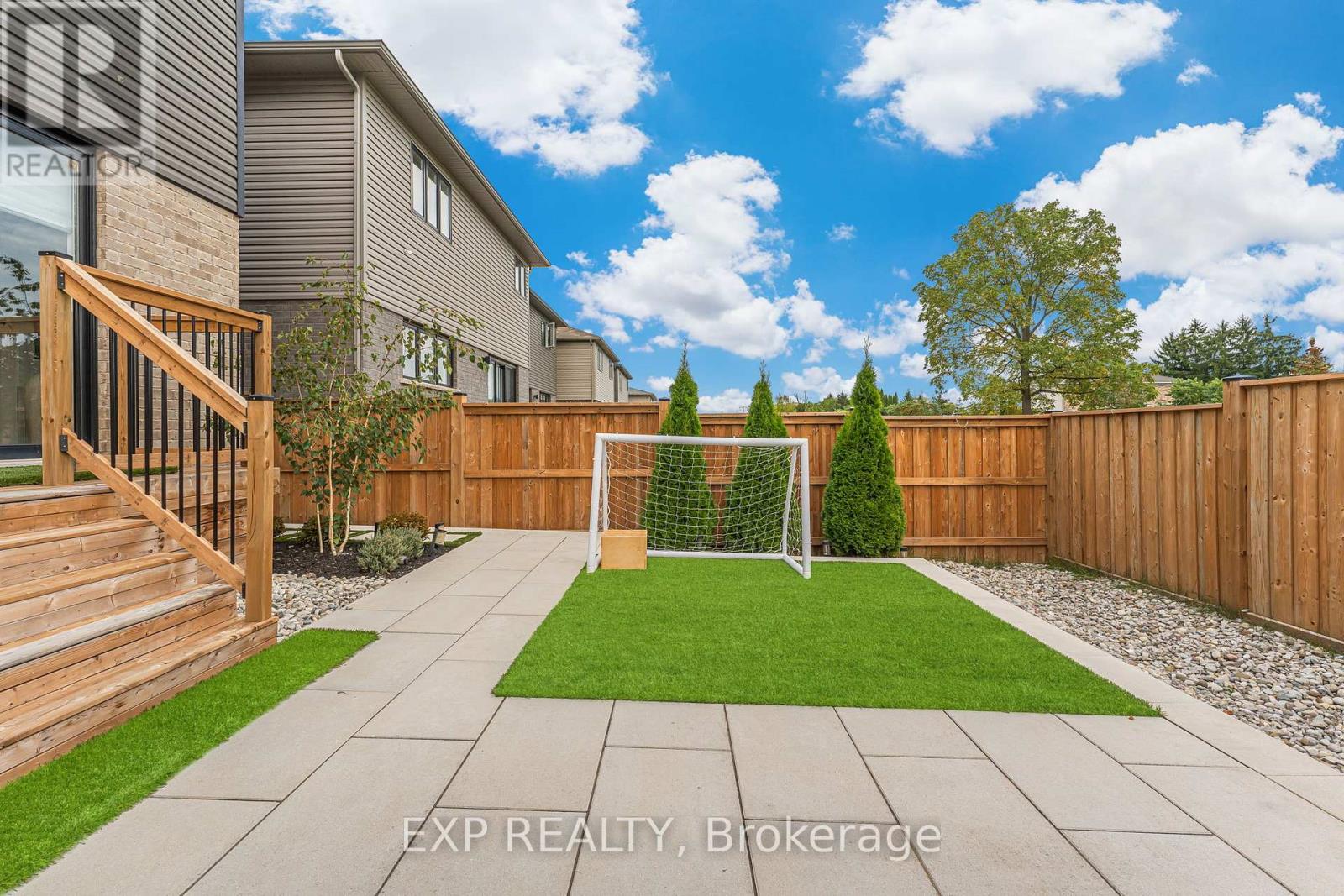 3978 Highland Park Drive, Lincoln (Beamsville), Ontario  L3J 0T1 - Photo 47 - X12405858