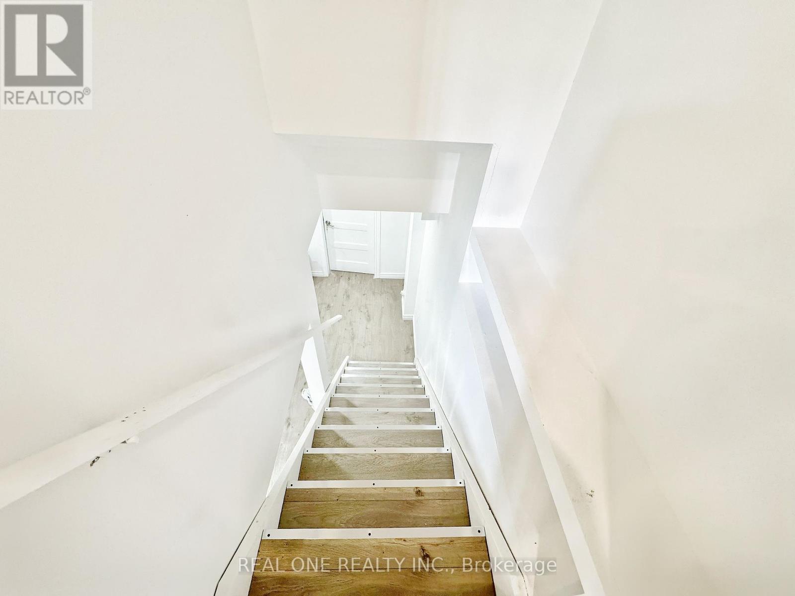 1274 Martindale Road, Greater Sudbury (Sudbury), Ontario  P3E 4J5 - Photo 12 - X12405889
