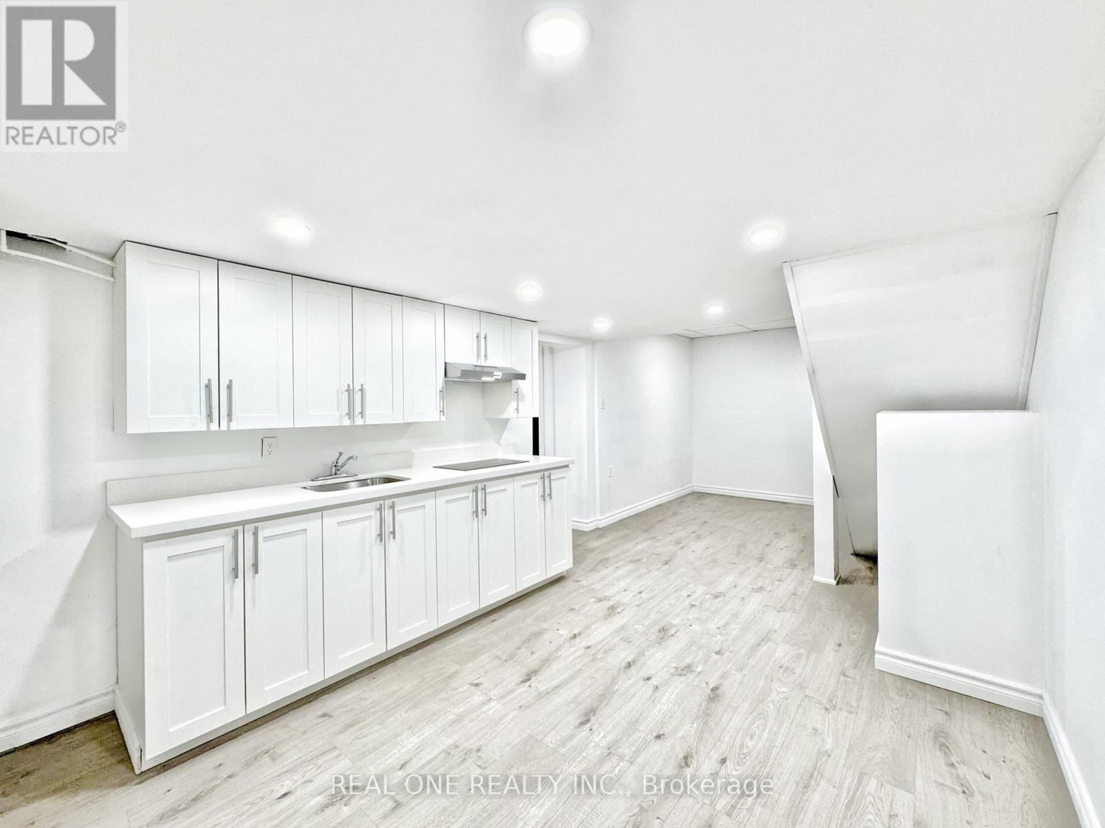 1274 Martindale Road, Greater Sudbury (Sudbury), Ontario  P3E 4J5 - Photo 13 - X12405889