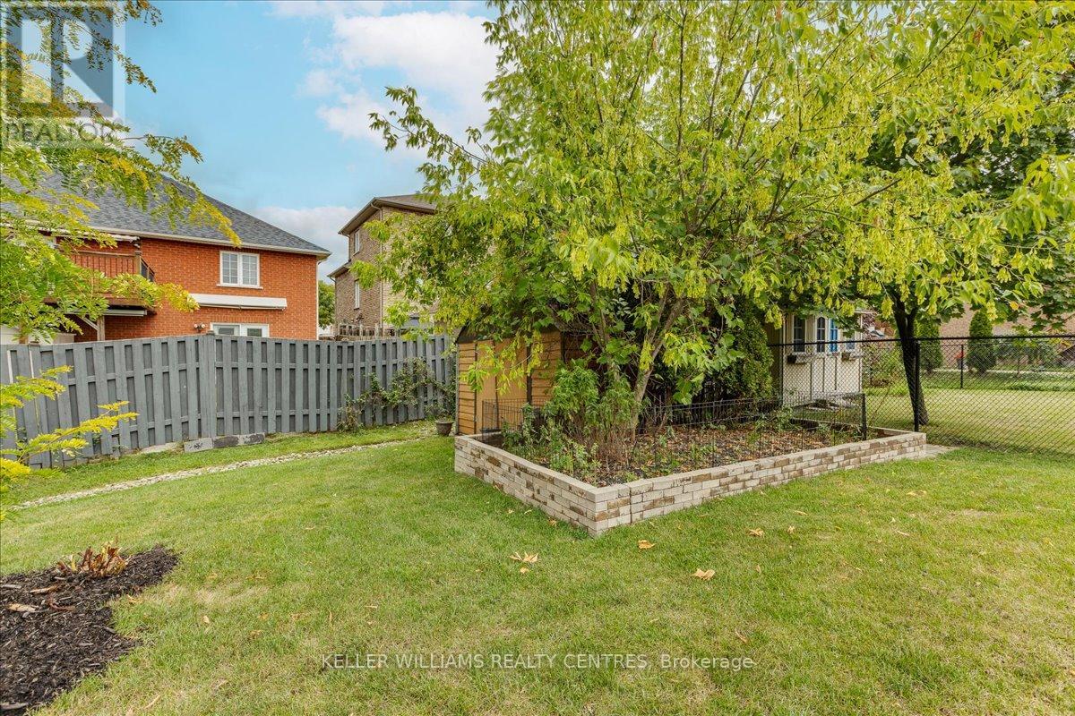 63 Kerfoot Crescent, Georgina, Ontario  L4P 4H2 - Photo 38 - N12357475