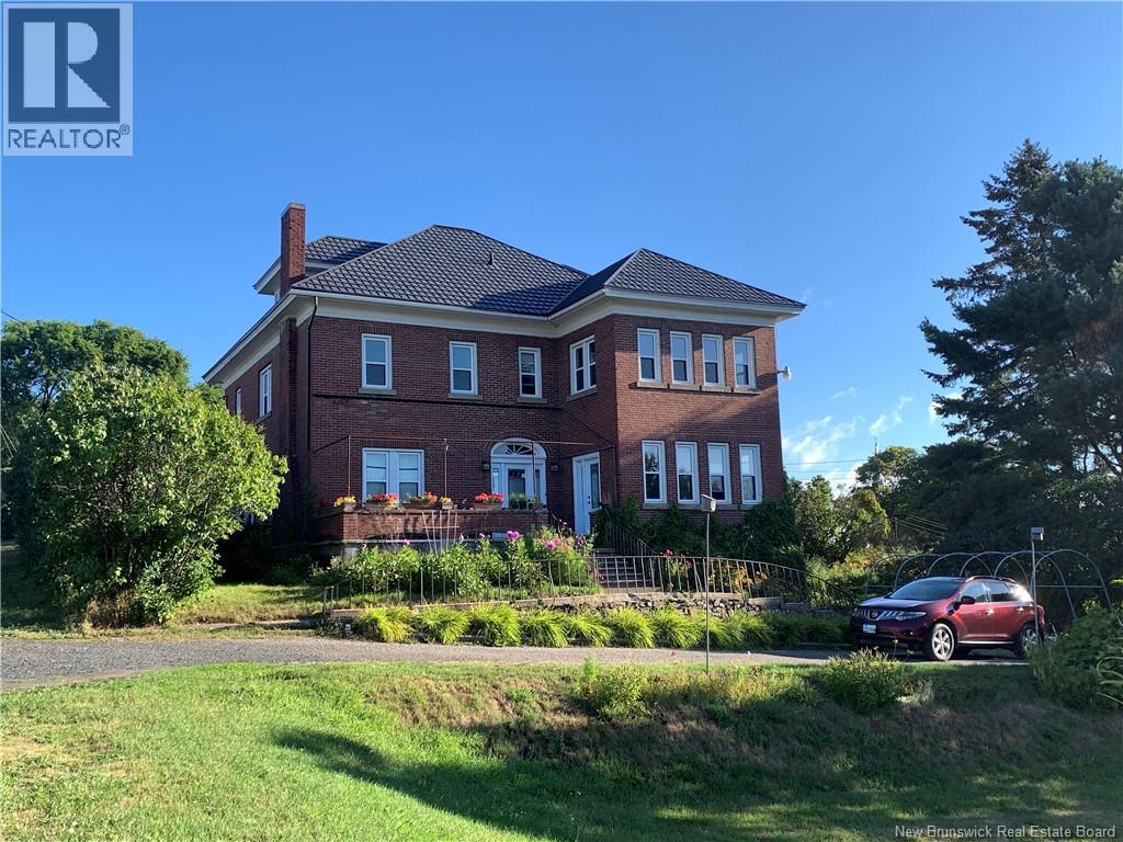 157 Renfrew, Dalhousie, New Brunswick  E8C 2H9 - Photo 31 - NB126202