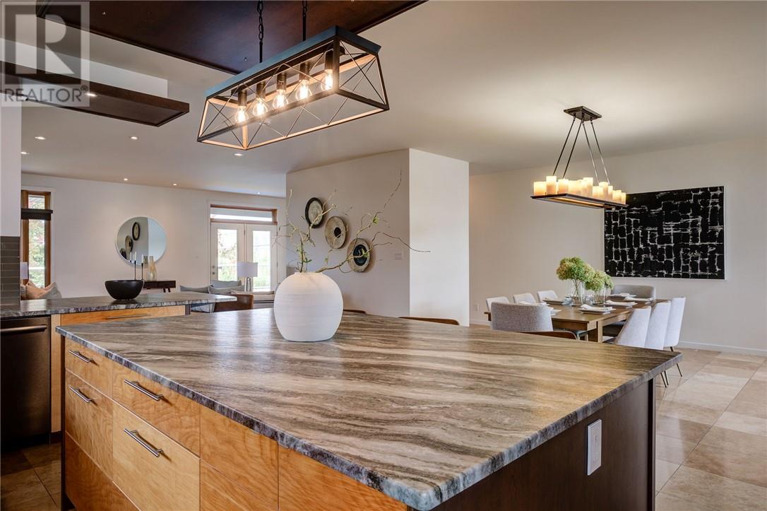 22 Landreville, Sudbury, Ontario  P3A 0A1 - Photo 12 - 2124345