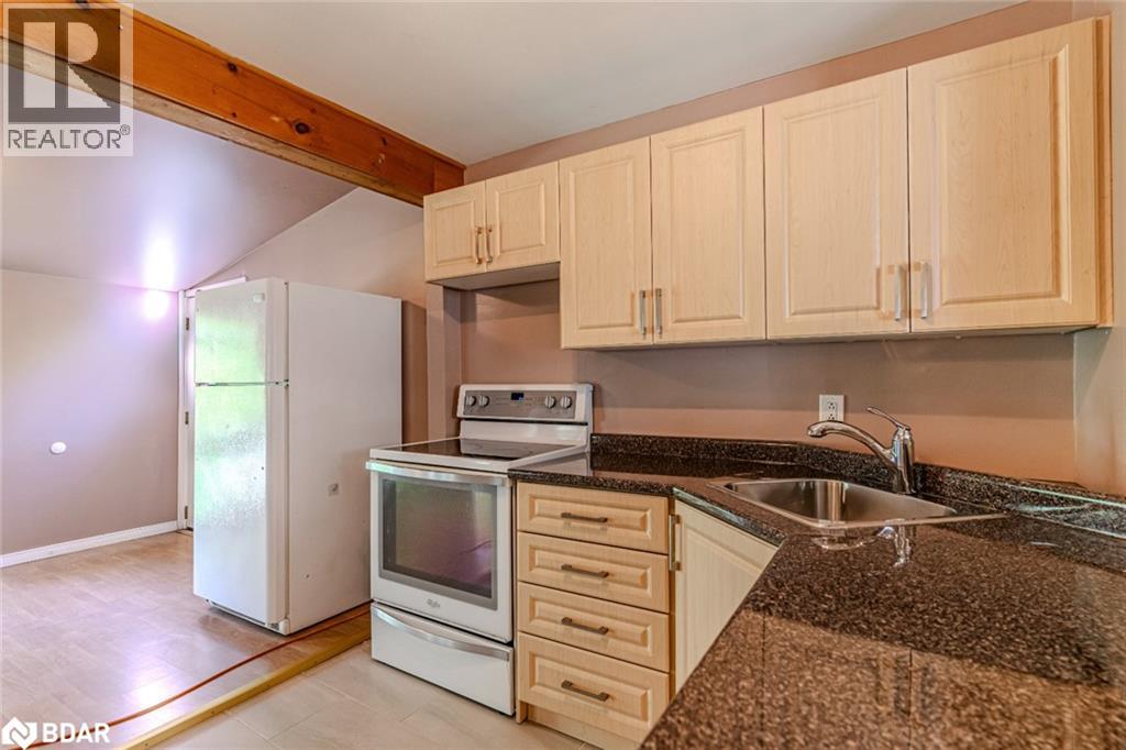 Property at 2125 WILLARD Avenue image 3