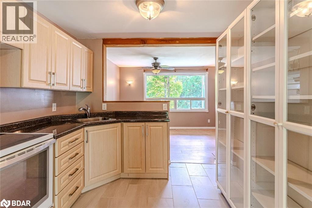 Property at 2125 WILLARD Avenue image 4