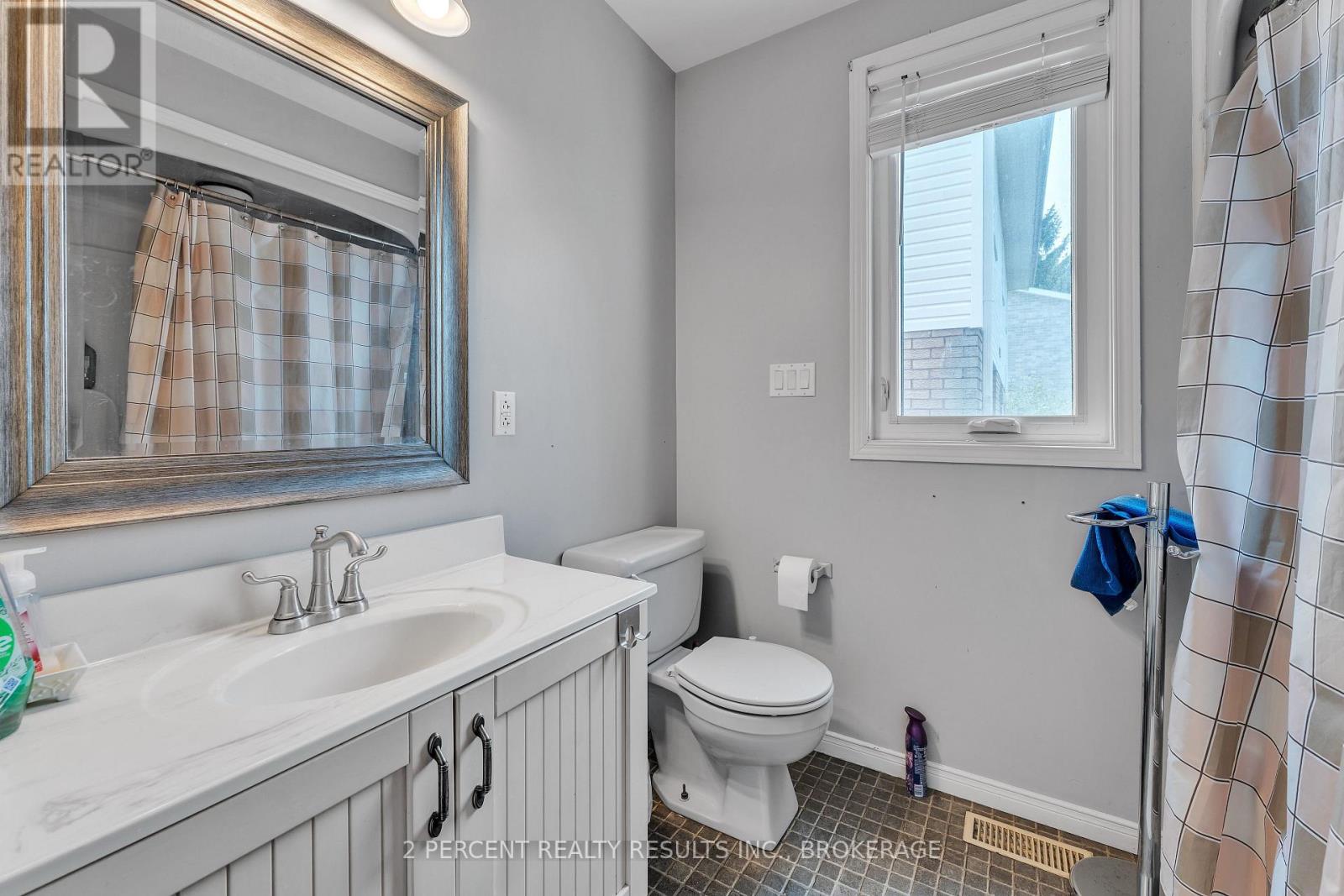 809 Muirfield Crescent, Kingston, Ontario  K7M 8G2 - Photo 18 - X12406197
