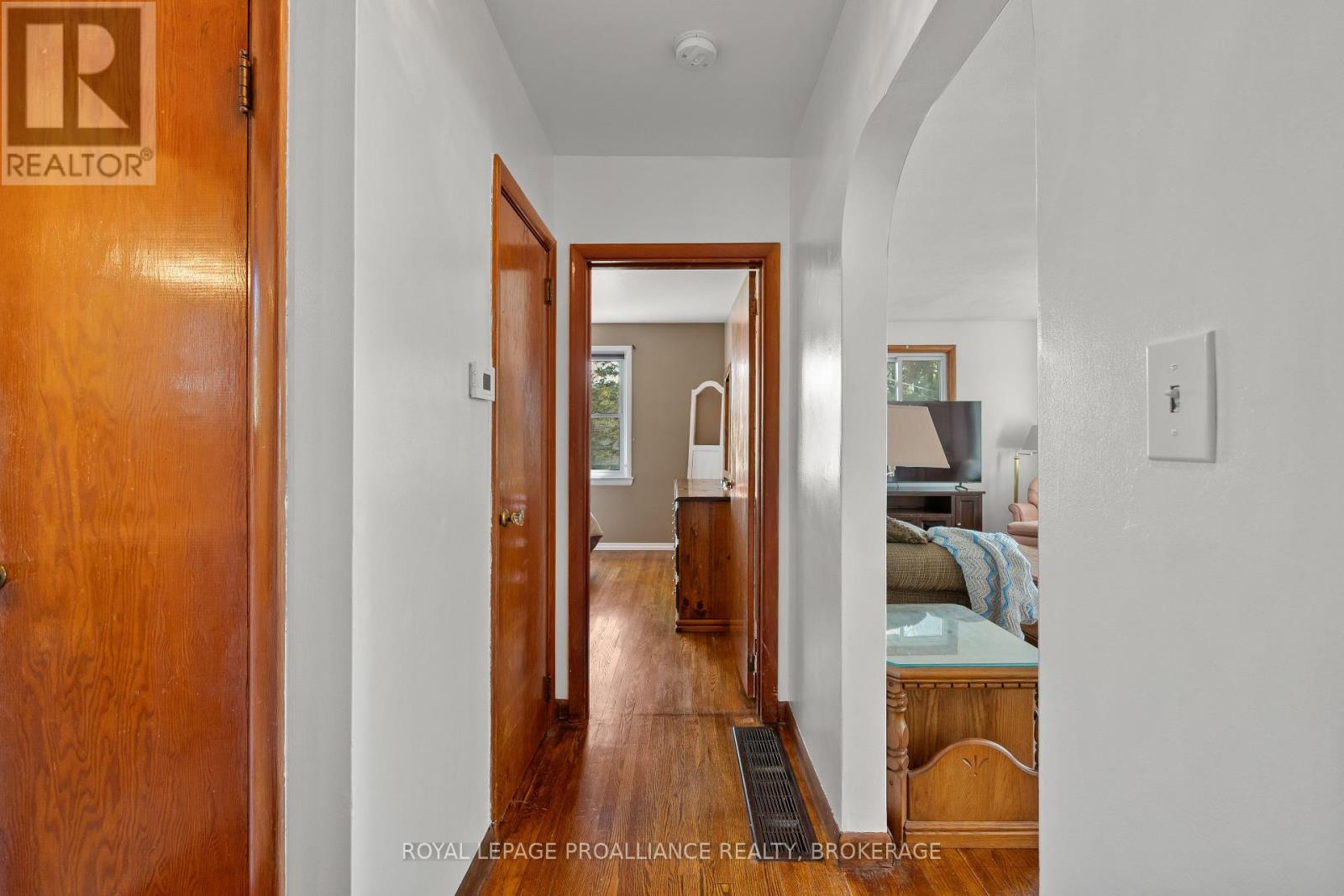 4835 County Road 2, Loyalist, Ontario  K0H 2H0 - Photo 13 - X12406205