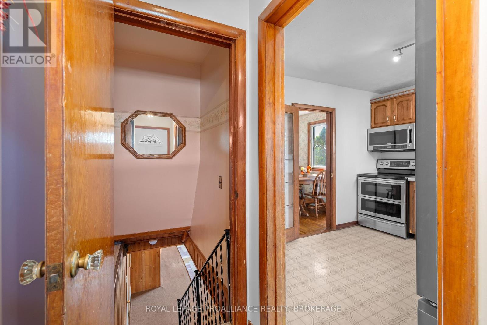 4835 County Road 2, Loyalist, Ontario  K0H 2H0 - Photo 20 - X12406205