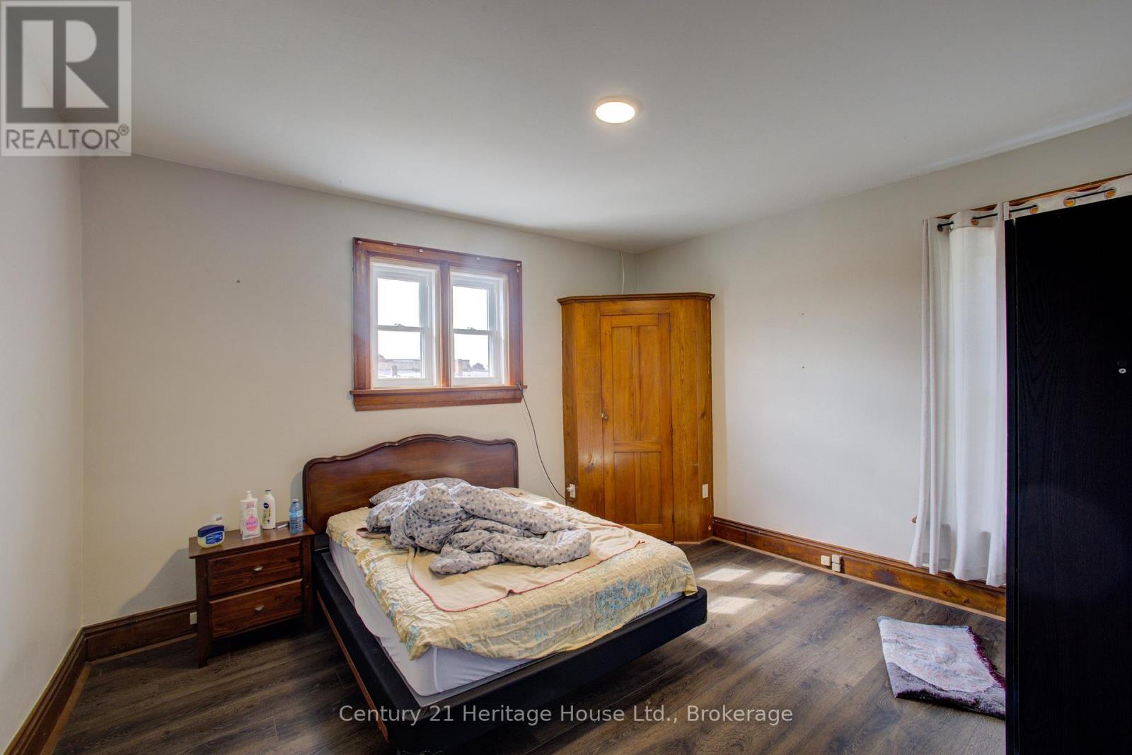 150 Mill Street, West Grey, Ontario  N0G 1R0 - Photo 26 - X12406166