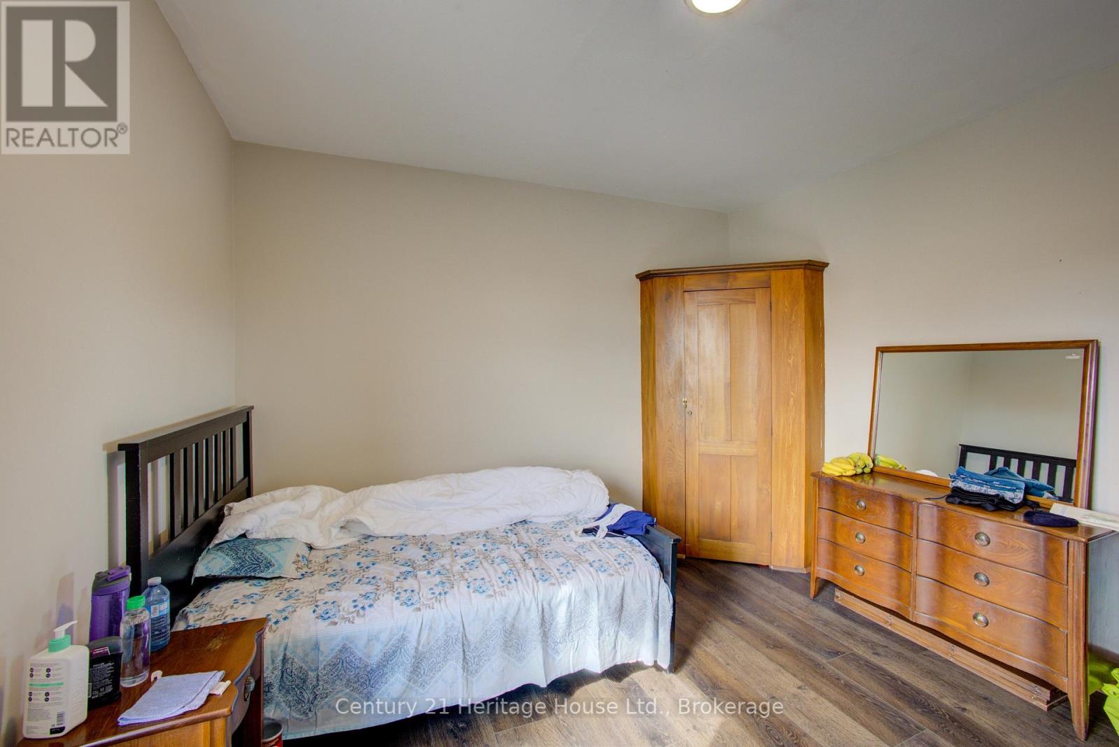 150 Mill Street, West Grey, Ontario  N0G 1R0 - Photo 33 - X12406166