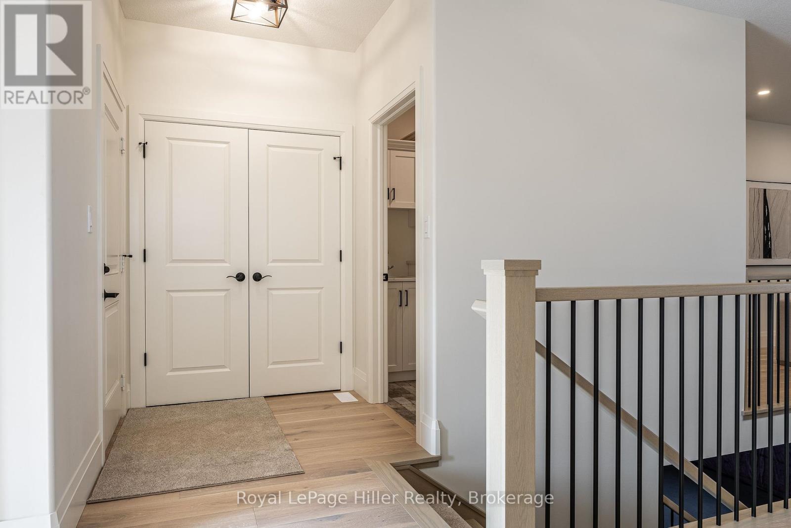 25 Avery Place, Perth East, Ontario  N0K 1M0 - Photo 7 - X12406202