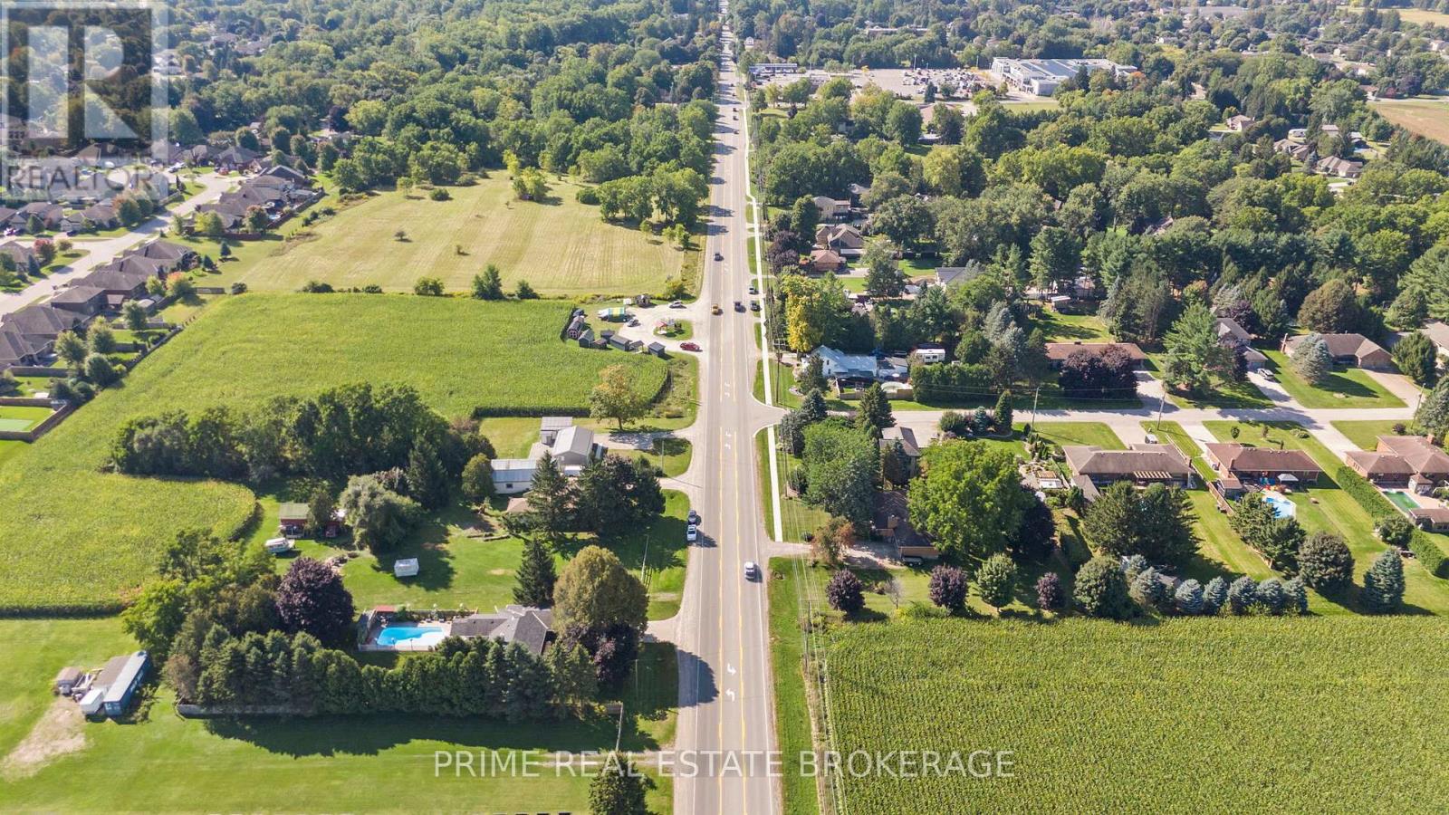 28346 Centre Road, Strathroy-Caradoc, Ontario  N7G 3C4 - Photo 42 - X12406200