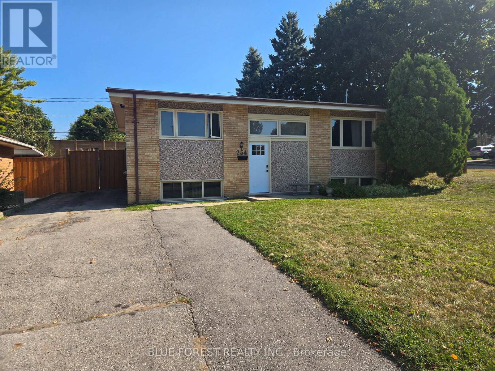 254 BURLINGTON STREET, London South, Ontario