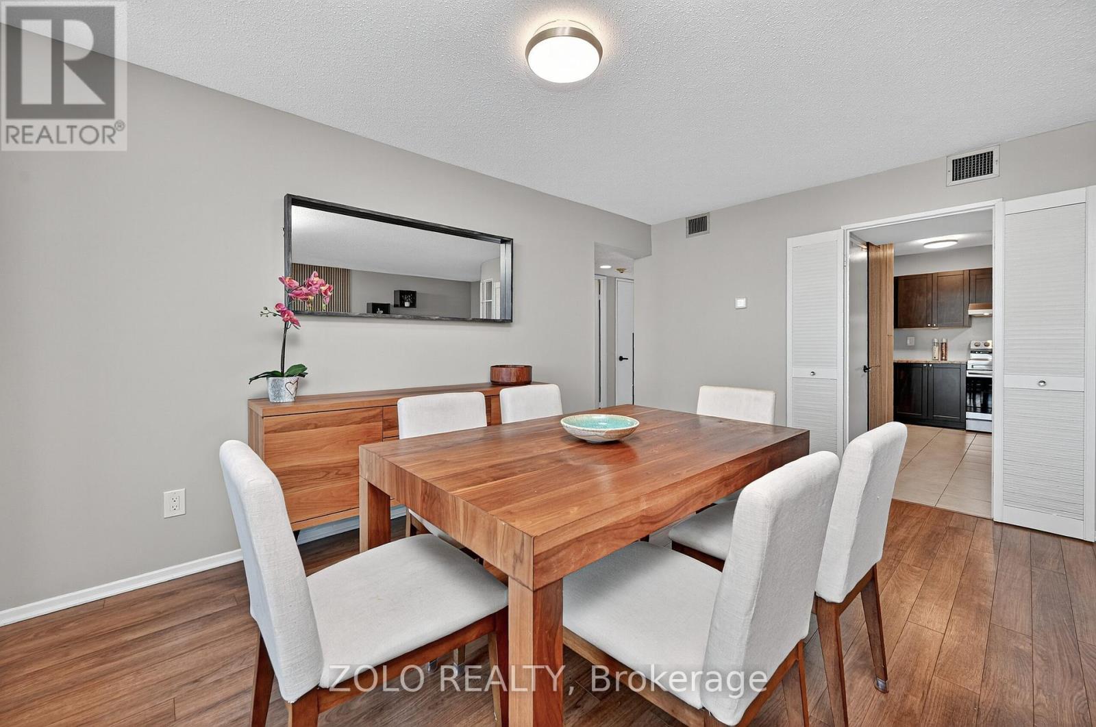 501 - 50 Emmerson Avenue, Ottawa, Ontario  K1Y 4P7 - Photo 14 - X12406128