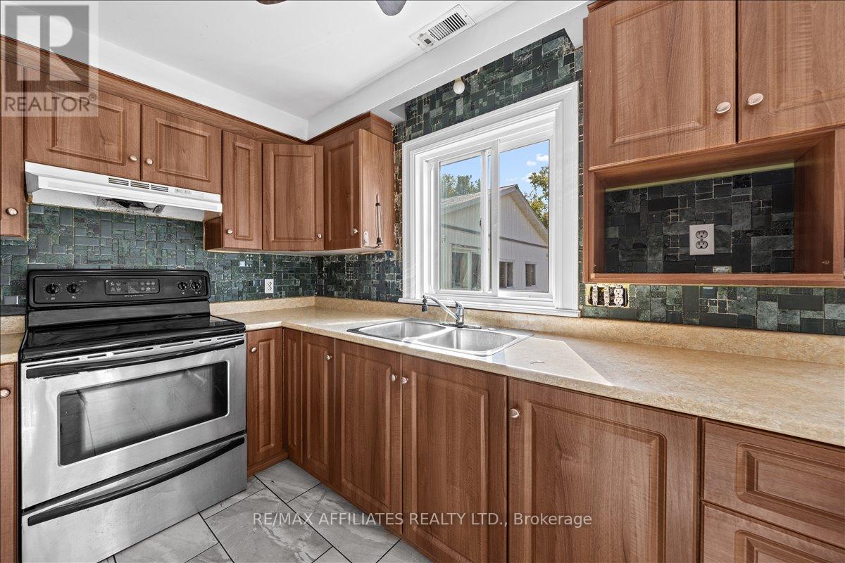 1580 County 2 Road, Alfred And Plantagenet, Ontario  K0B 1C0 - Photo 16 - X12406150