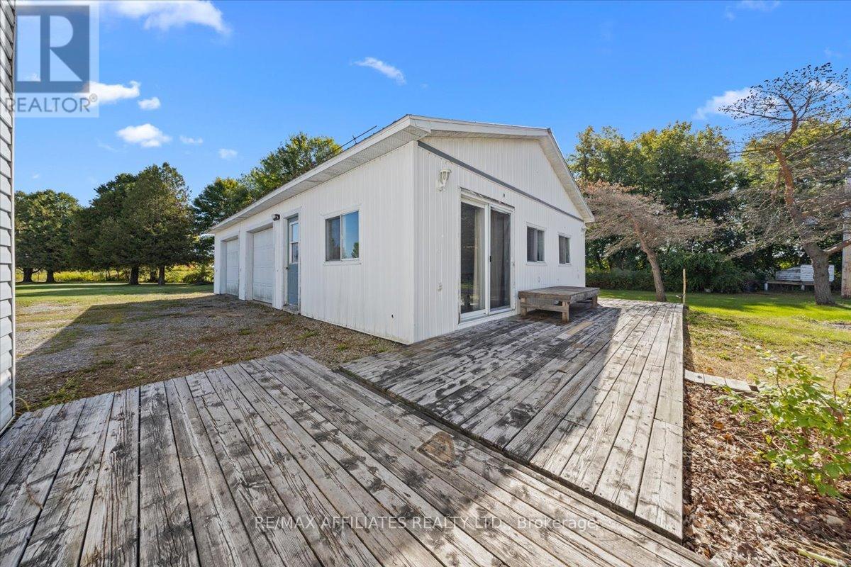 1580 County 2 Road, Alfred And Plantagenet, Ontario  K0B 1C0 - Photo 36 - X12406150