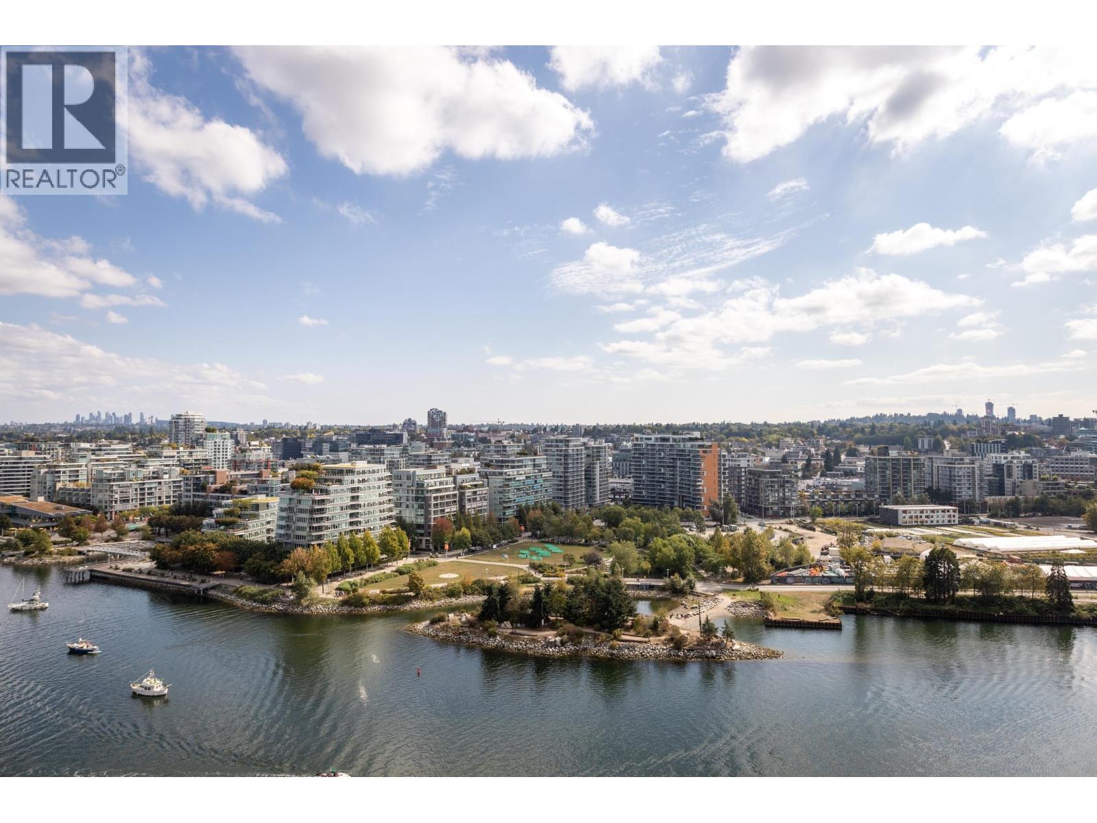 2501 8 Smithe Mews, Vancouver, British Columbia  V6B 0A5 - Photo 1 - R3048279
