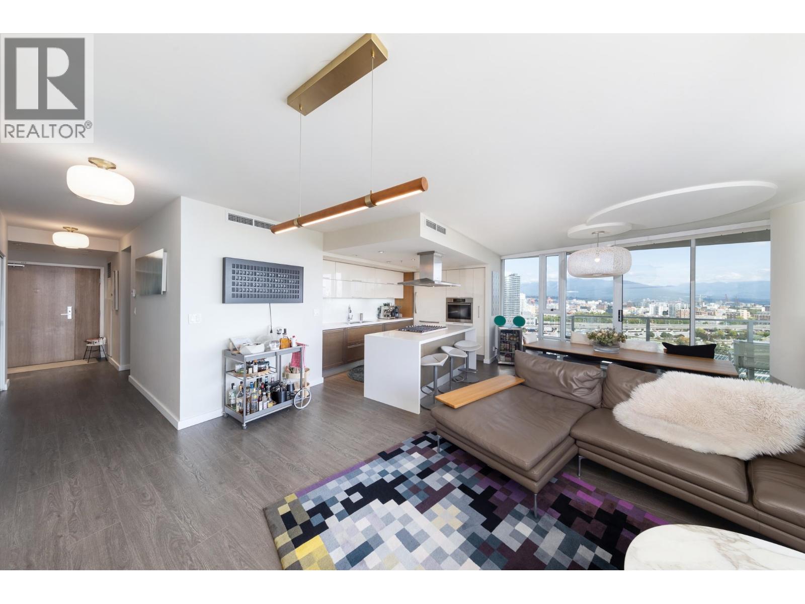2501 8 Smithe Mews, Vancouver, British Columbia  V6B 0A5 - Photo 6 - R3048279