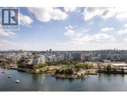 2501 8 Smithe Mews, Vancouver, Ca