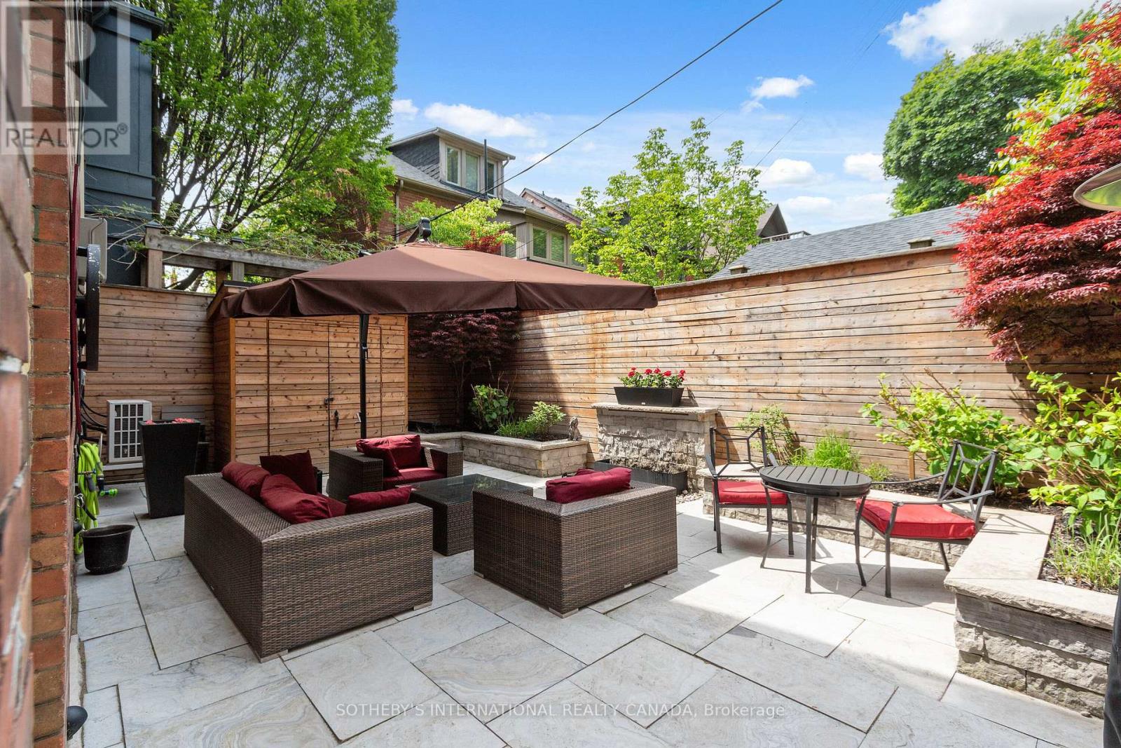 52 Nina Street, Toronto (Casa Loma), Ontario  M5R 1Z4 - Photo 39 - C12406032