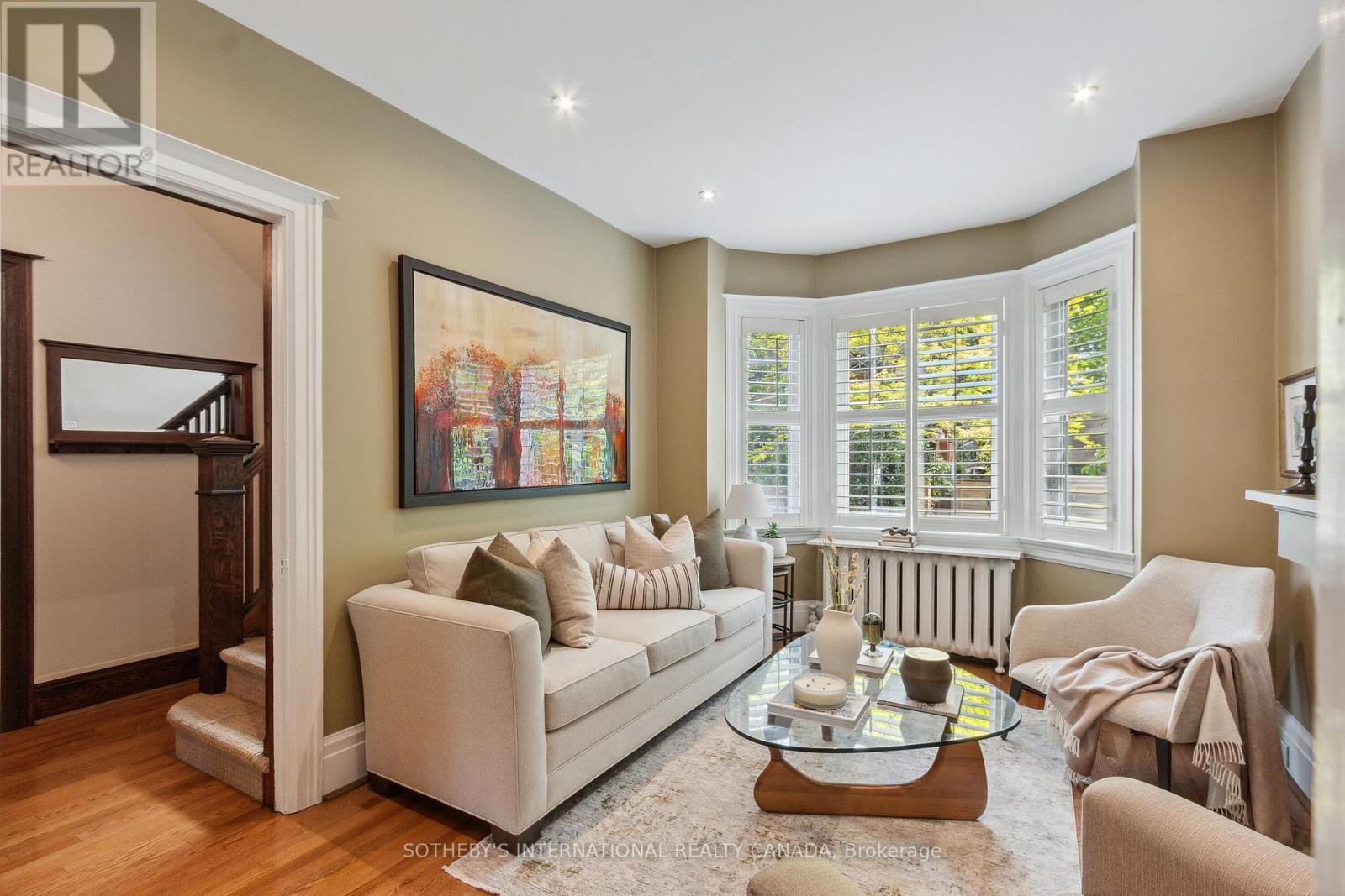 52 Nina Street, Toronto (Casa Loma), Ontario  M5R 1Z4 - Photo 6 - C12406032