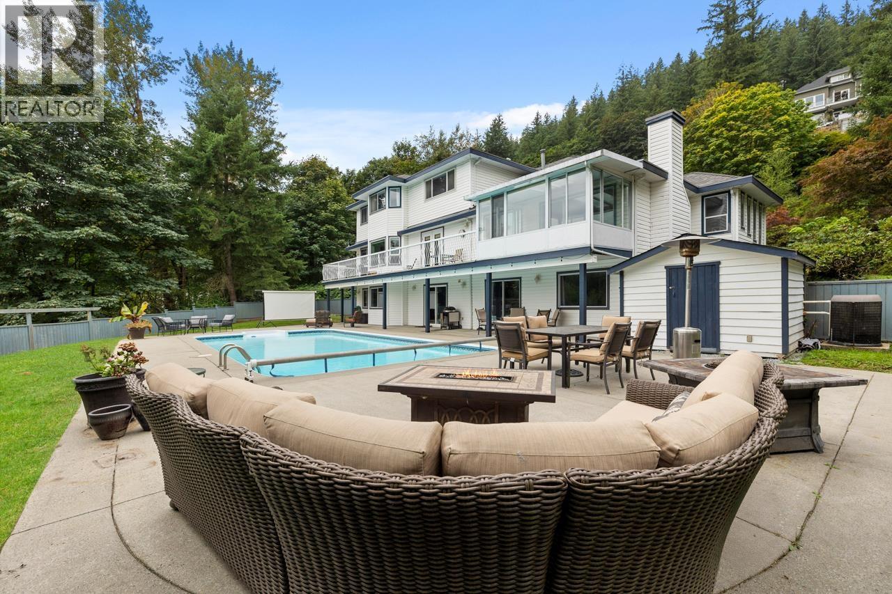 15333 Sheridan Drive, Pitt Meadows, British Columbia  V3Y 2T9 - Photo 7 - R3048288