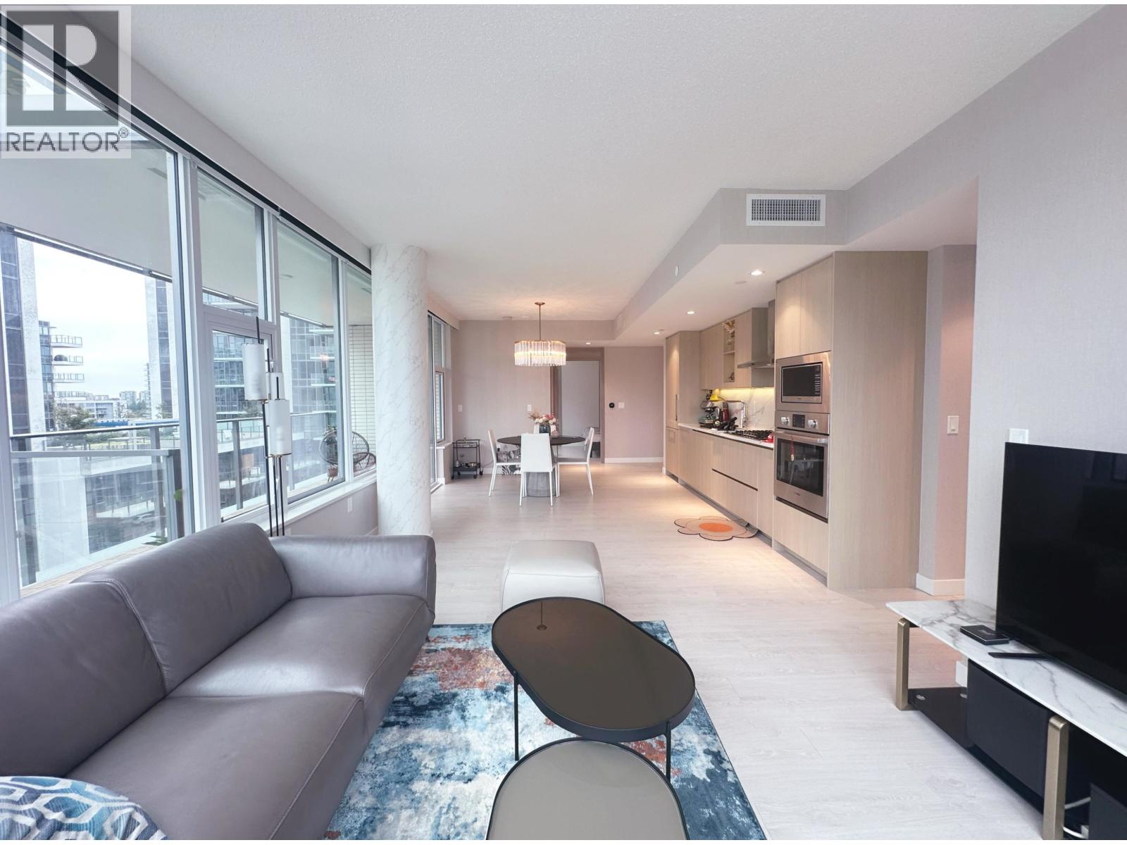 8XX 3328 NO. 3 ROAD, Richmond, British Columbia