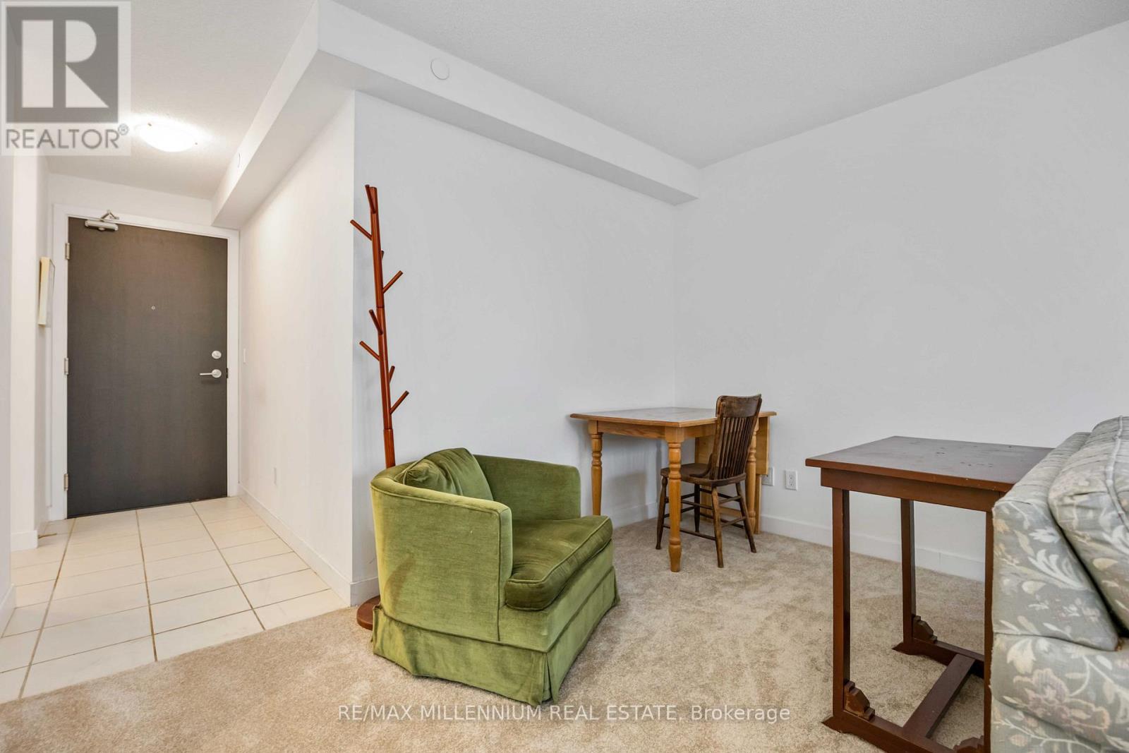 407 - 8 Trent Avenue, Toronto, Ontario  M4C 0A6 - Photo 10 - E12405936