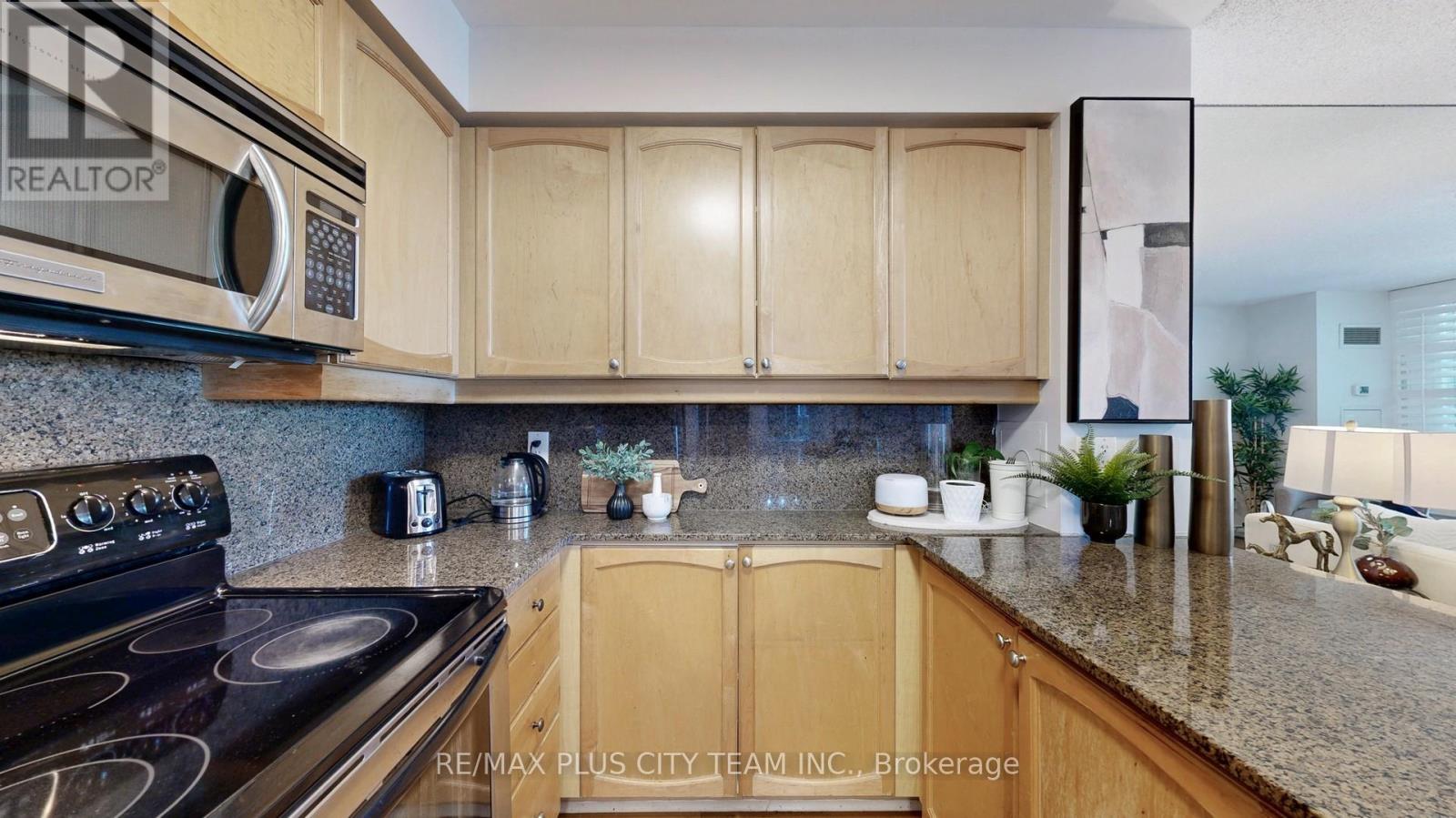 310 - 50 Brian Harrison Way, Toronto, Ontario  M1P 5J4 - Photo 10 - E12406073