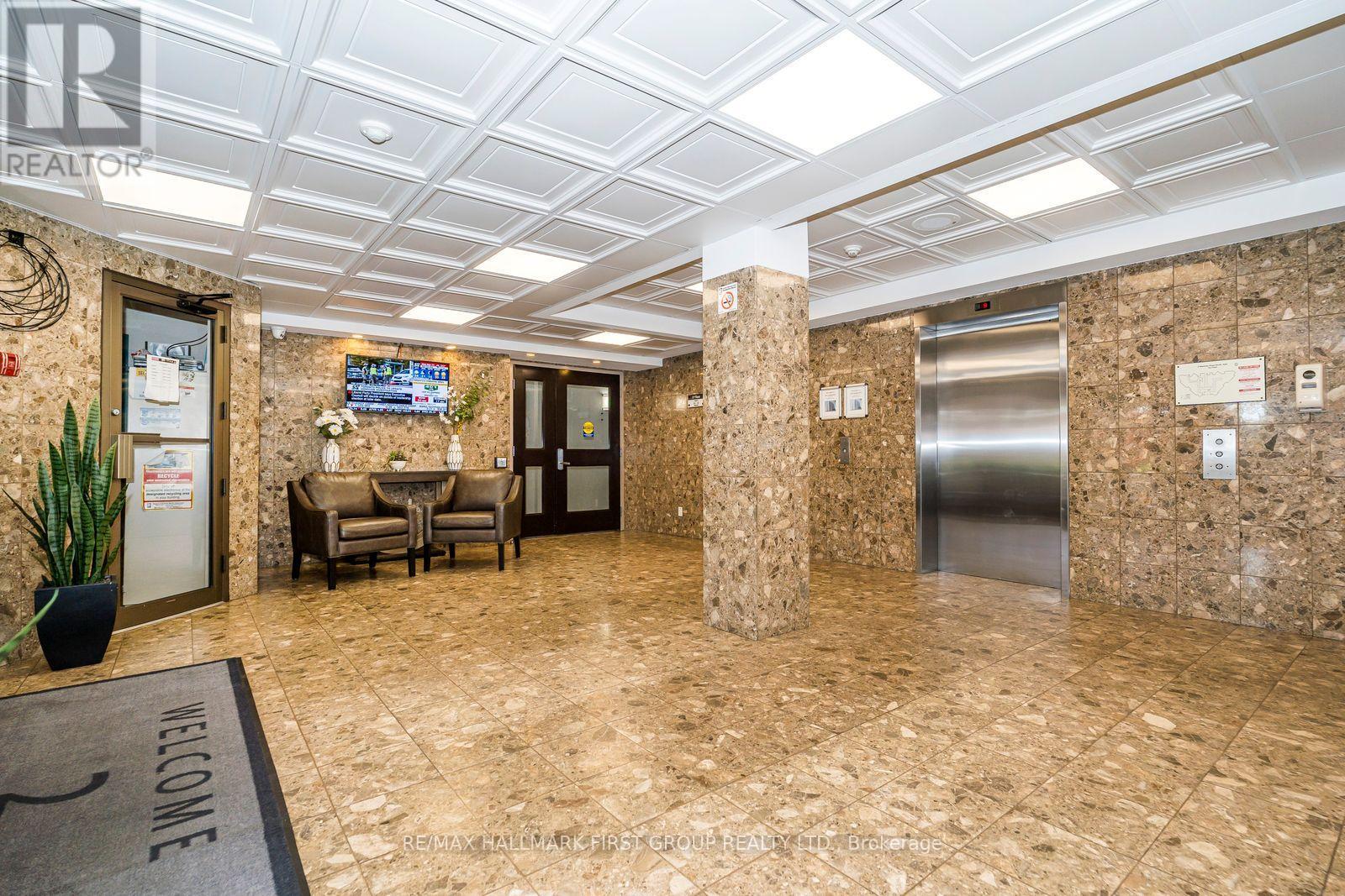 305 - 2 Westney Road N Road, Ajax, Ontario  L1T 3H3 - Photo 3 - E12406118