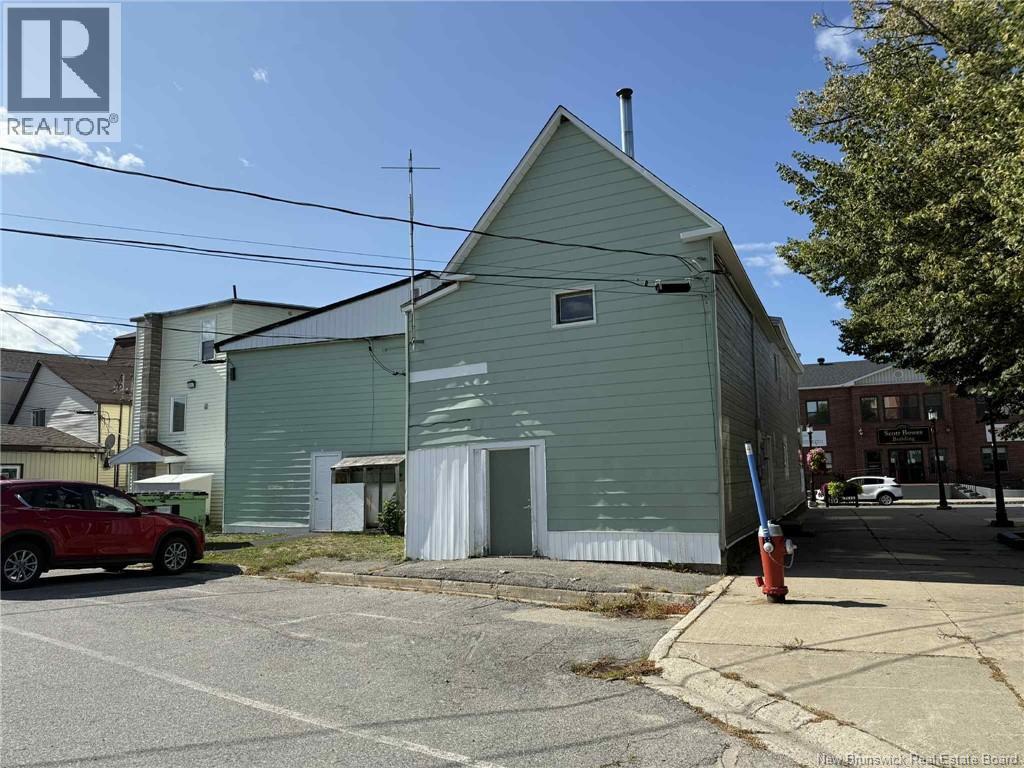 1764-1766-1770 Water Street, Miramichi, New Brunswick  E1N 1B2 - Photo 12 - NB126801