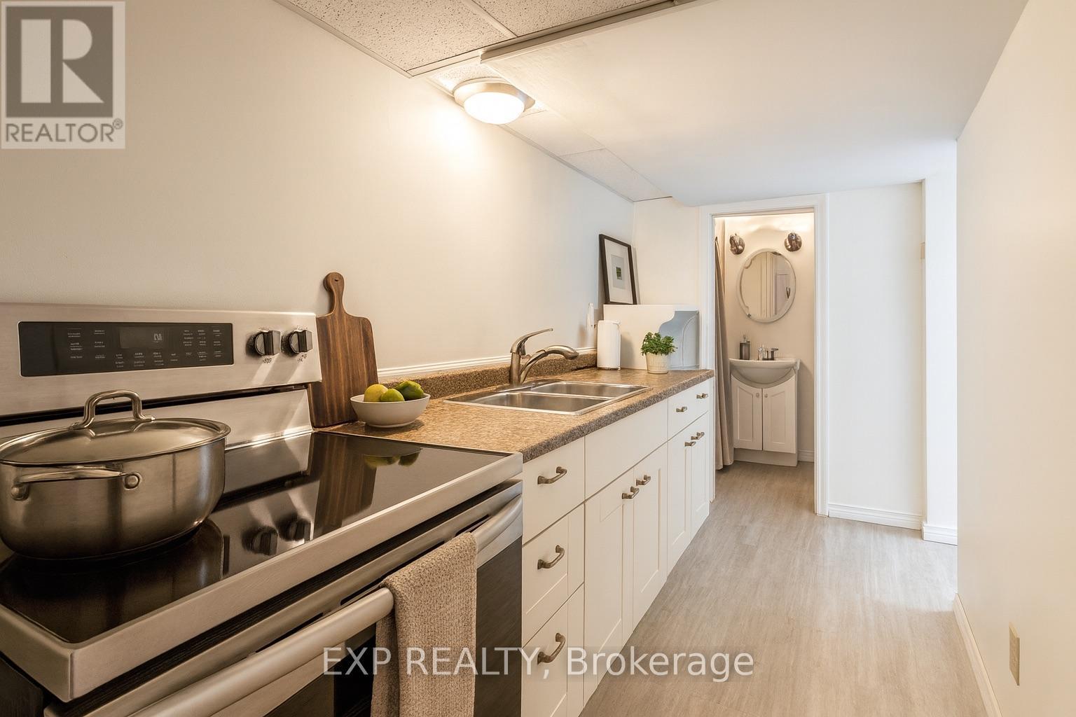 218 Farley Avenue, Belleville, Ontario  K8N 4L5 - Photo 27 - X12406152