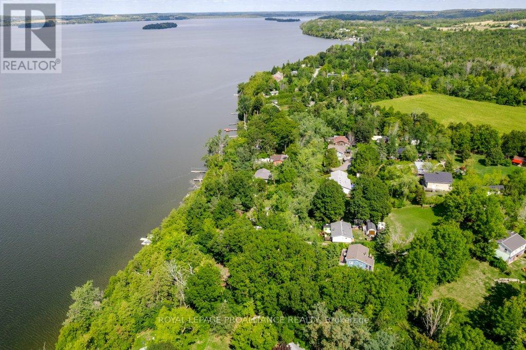 Unit #11 - 422 Island View Road, Alnwick/haldimand, Ontario  K6H 5R7 - Photo 2 - X12406219