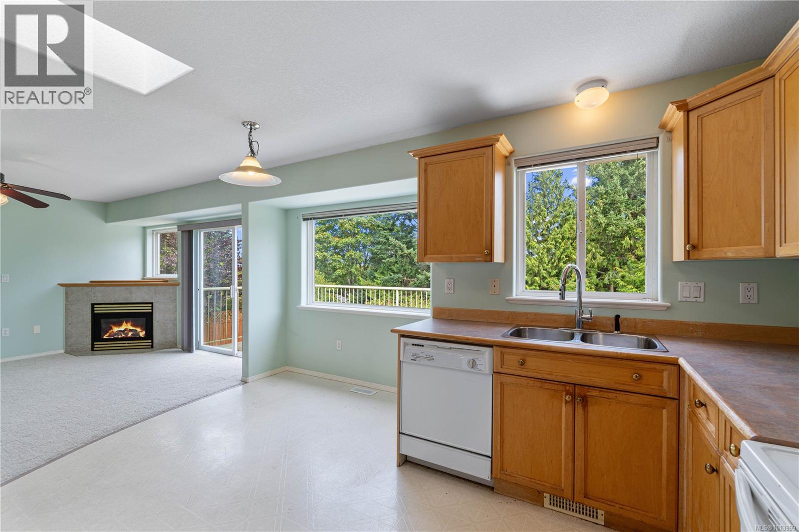 5213 Fox Pl, Nanaimo, British Columbia  V9T 6K5 - Photo 9 - 1013999