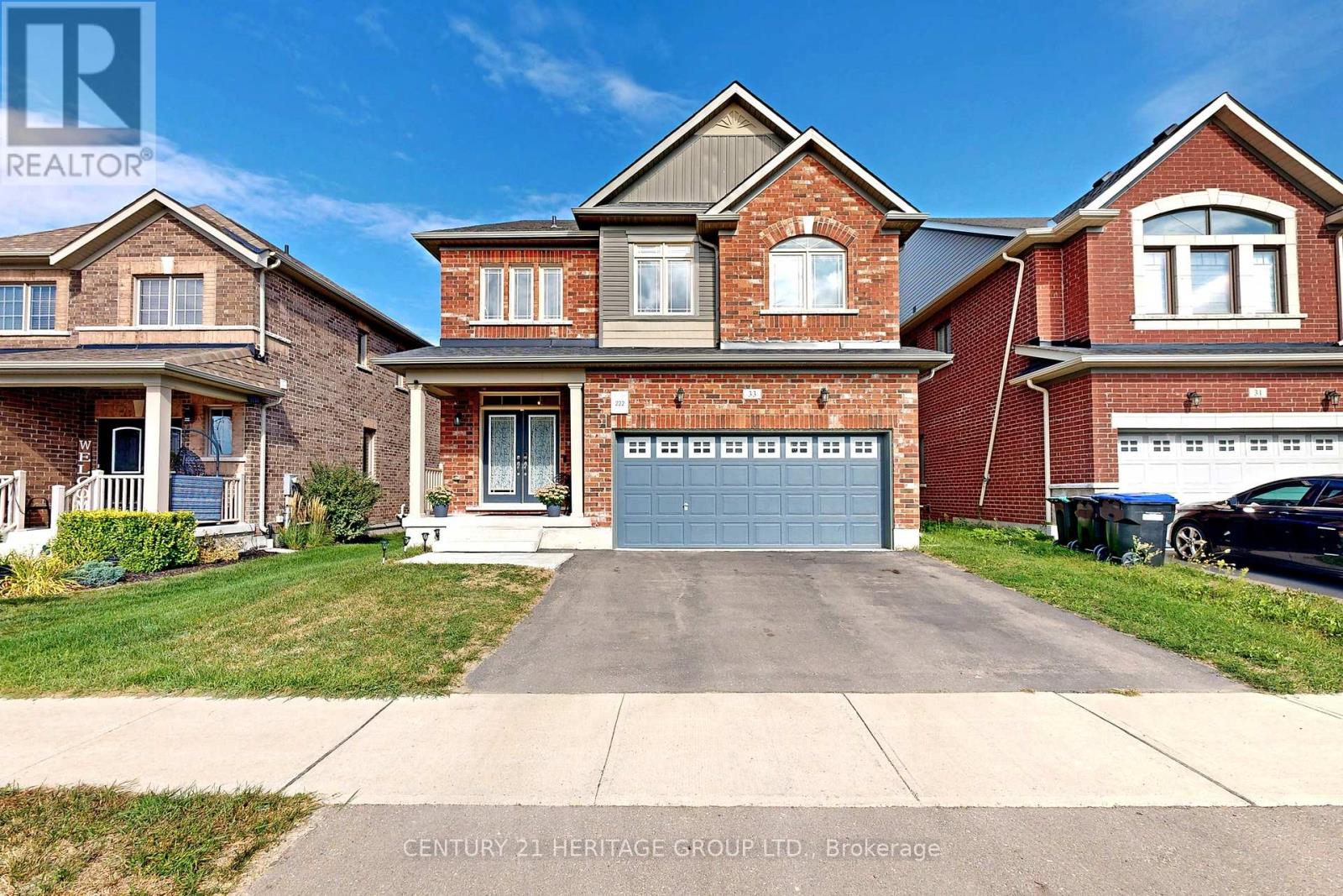 33 LORNE THOMAS PLACE, New Tecumseth, Ontario