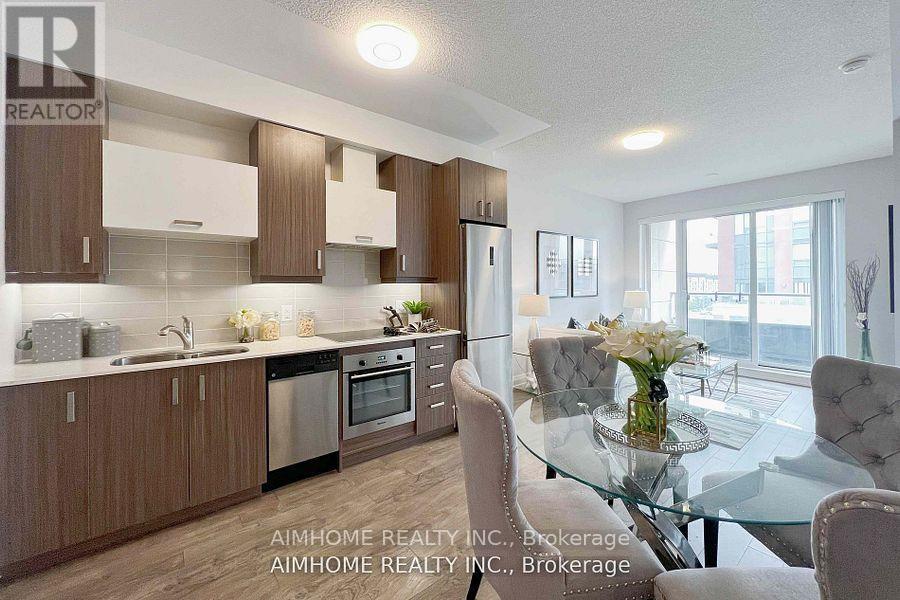 523 - 28 Uptown Drive, Markham, Ontario  L3R 5M8 - Photo 4 - N12405976