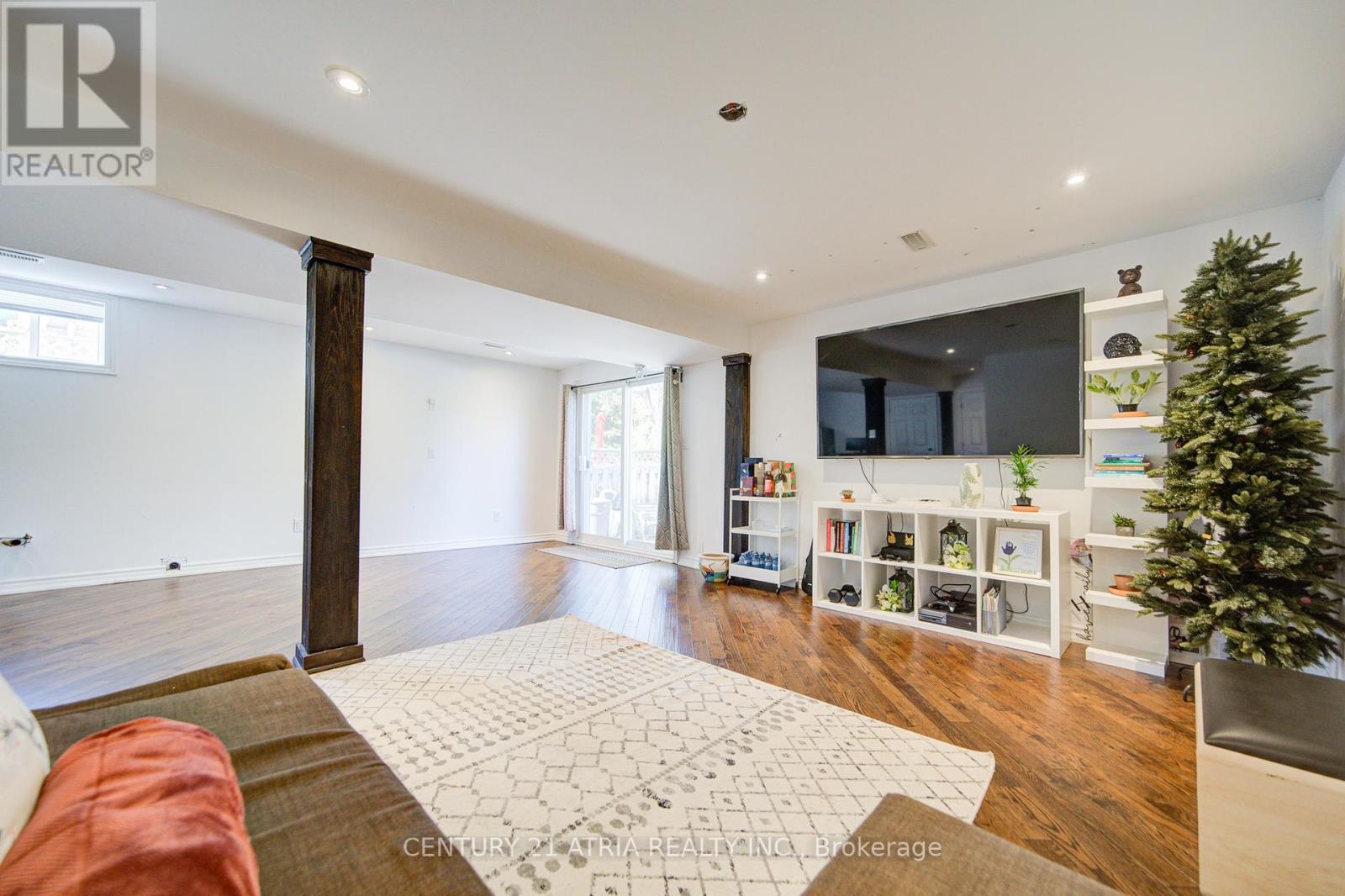 115 Ondrey Street, Bradford West Gwillimbury, Ontario  L3Z 2X1 - Photo 25 - N12406096