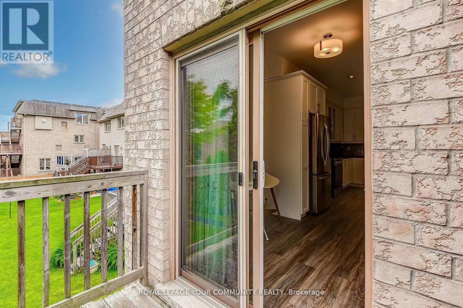 11 - 9205 Bathurst Street, Richmond Hill, Ontario  L4C 0V9 - Photo 23 - N12406103